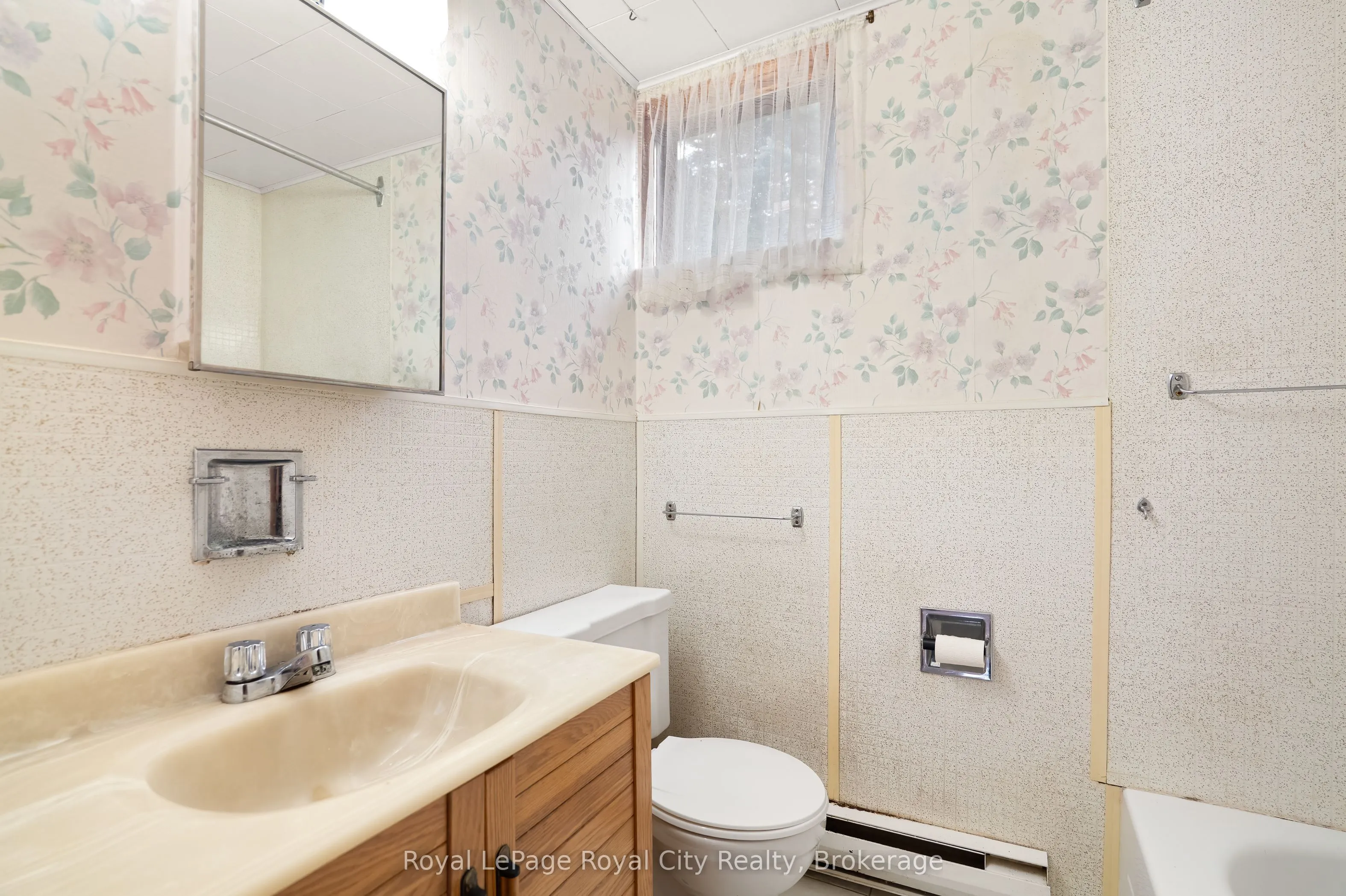 4646 Sideroad 20 N