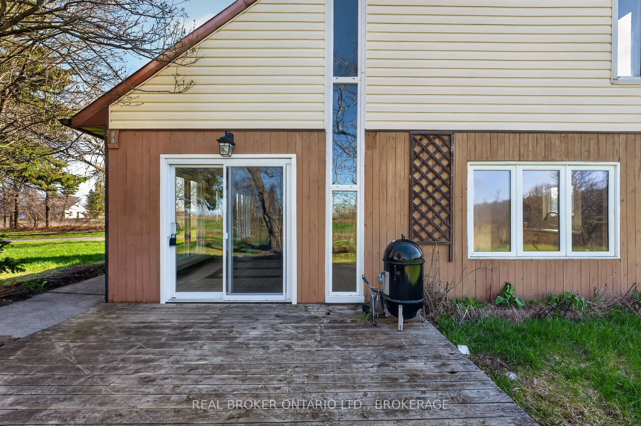 2268 Mcintyre Road