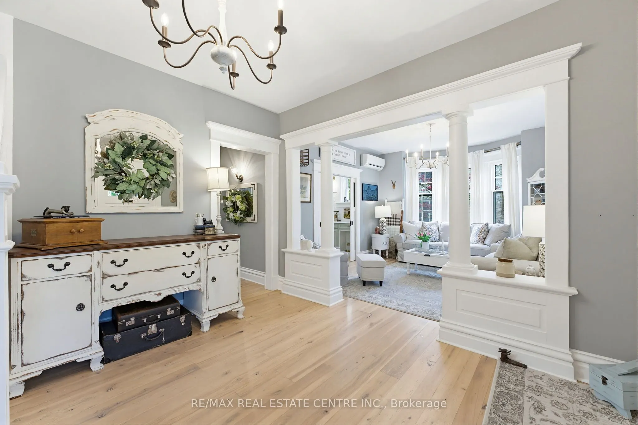 33 Brant Road N