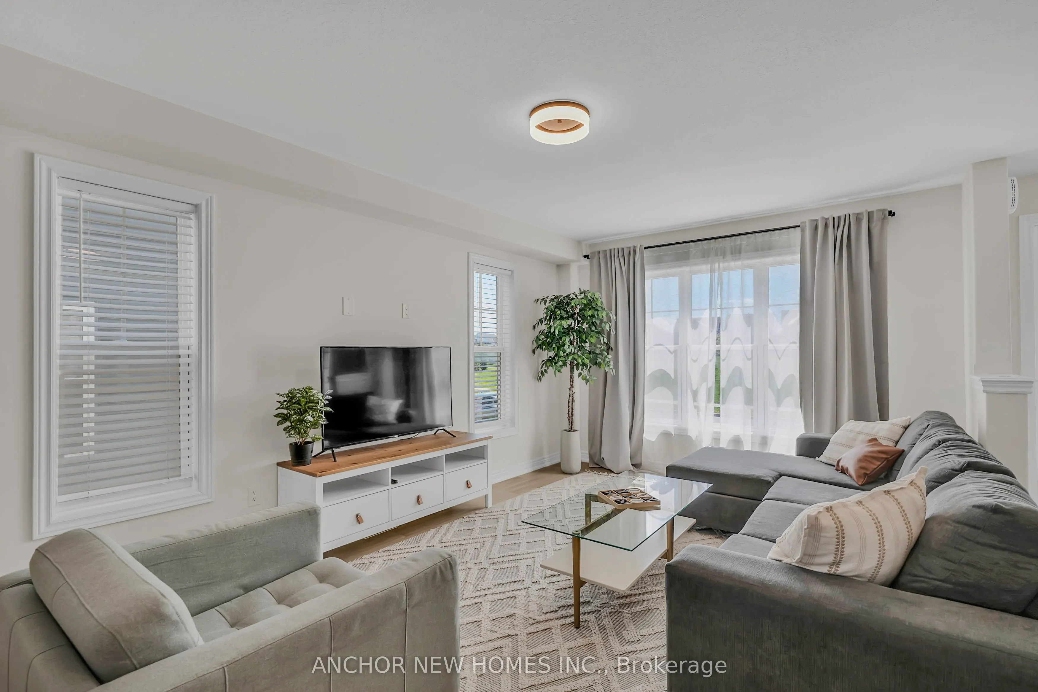 883 Broadway Boulevard