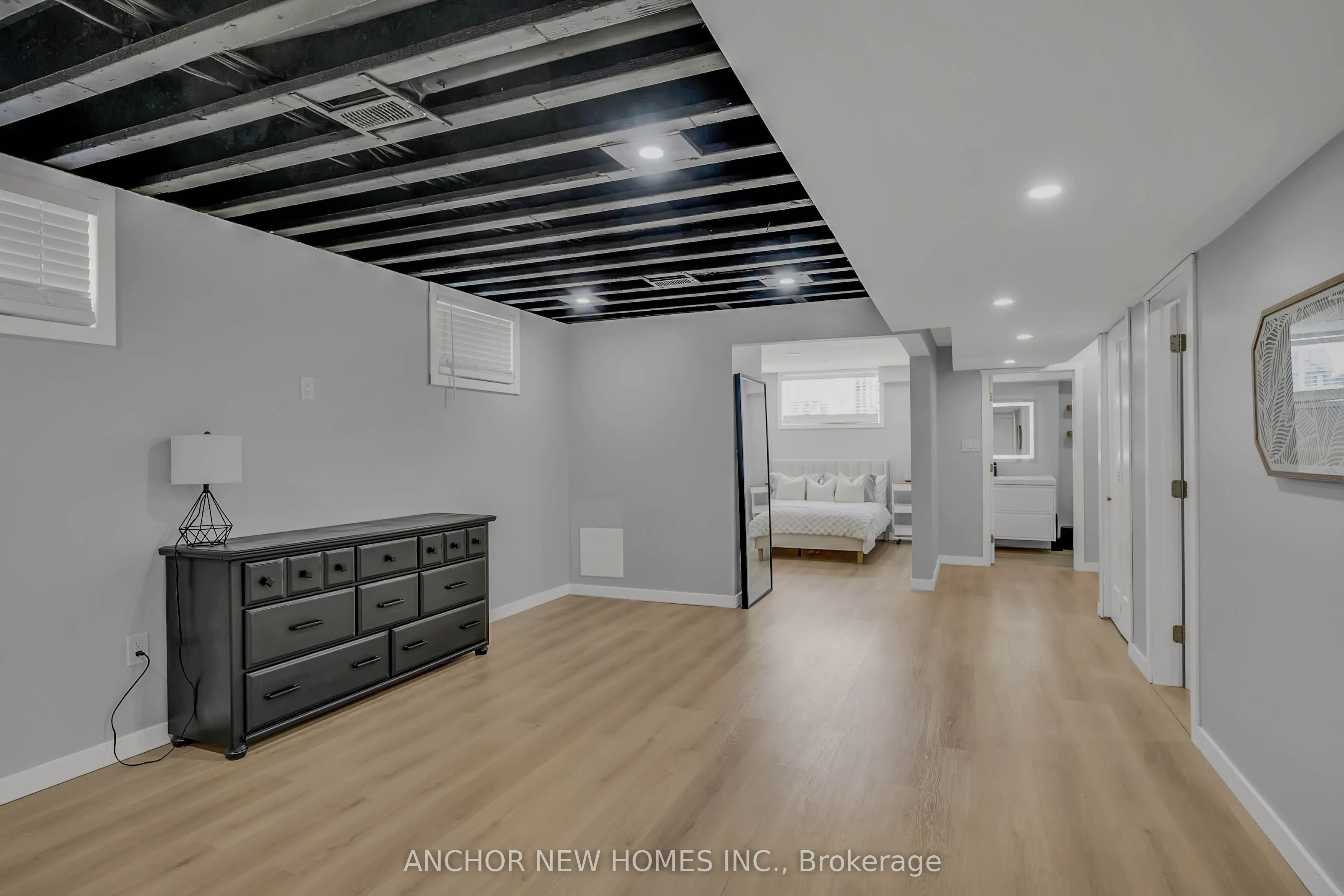 883 Broadway Boulevard