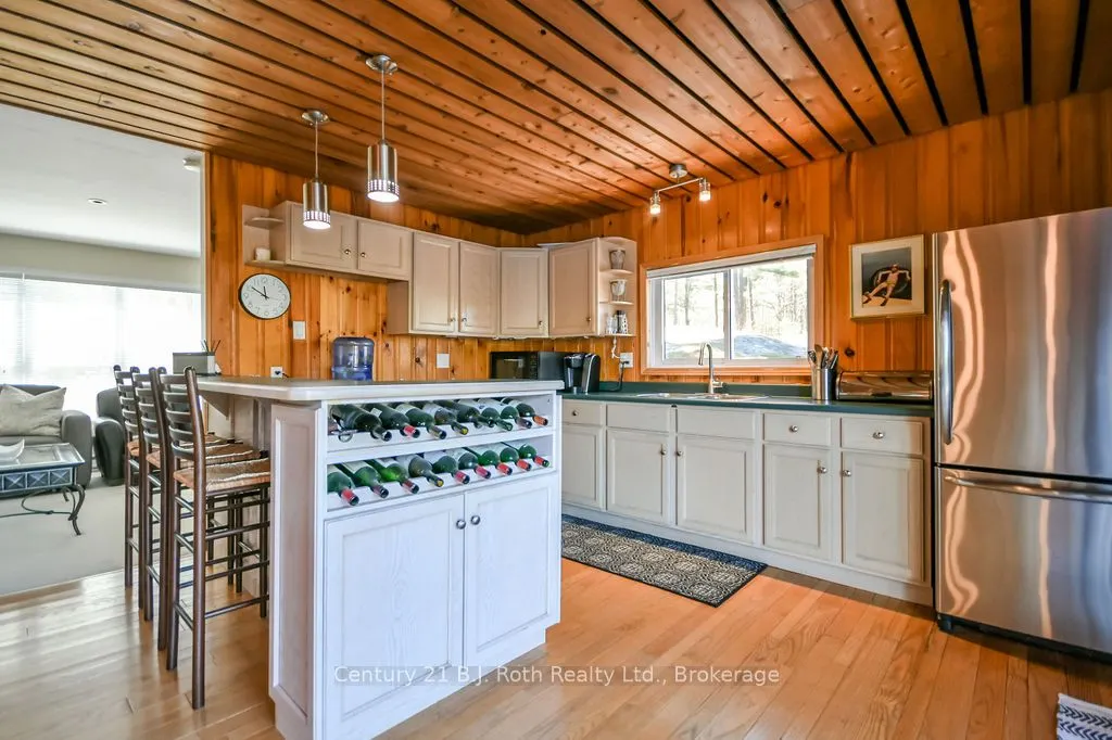 9 Severn River 403