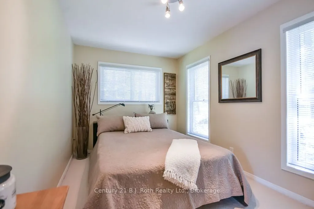 9 Severn River 403