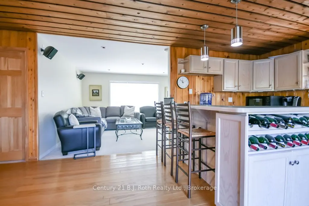 9 Severn River 403