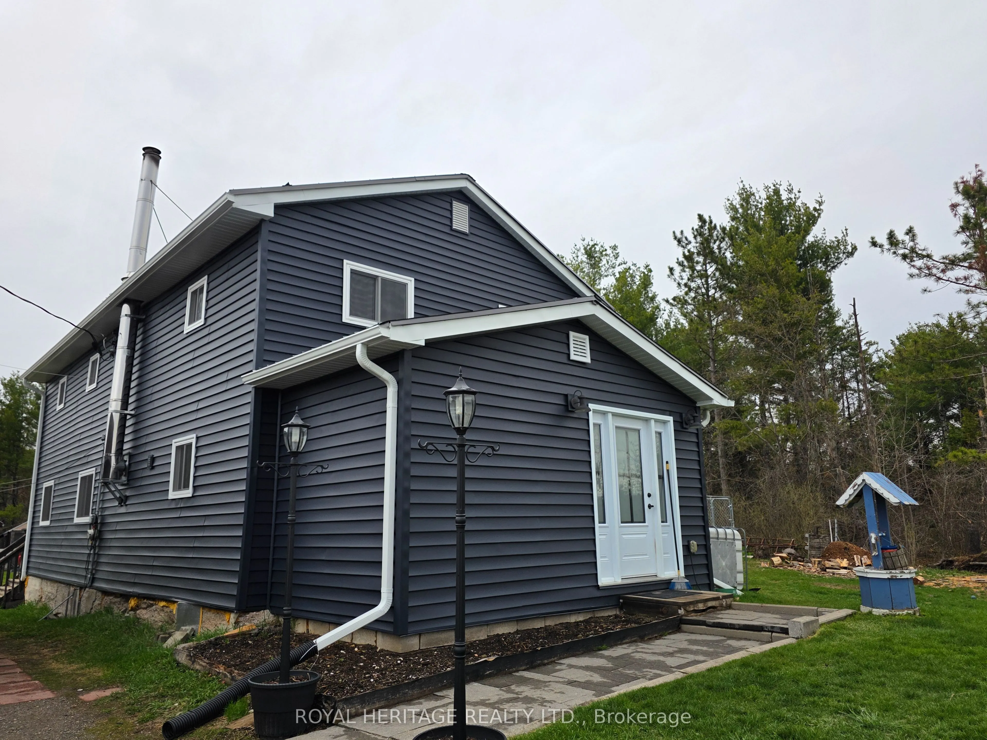 20 Lilac Lane
