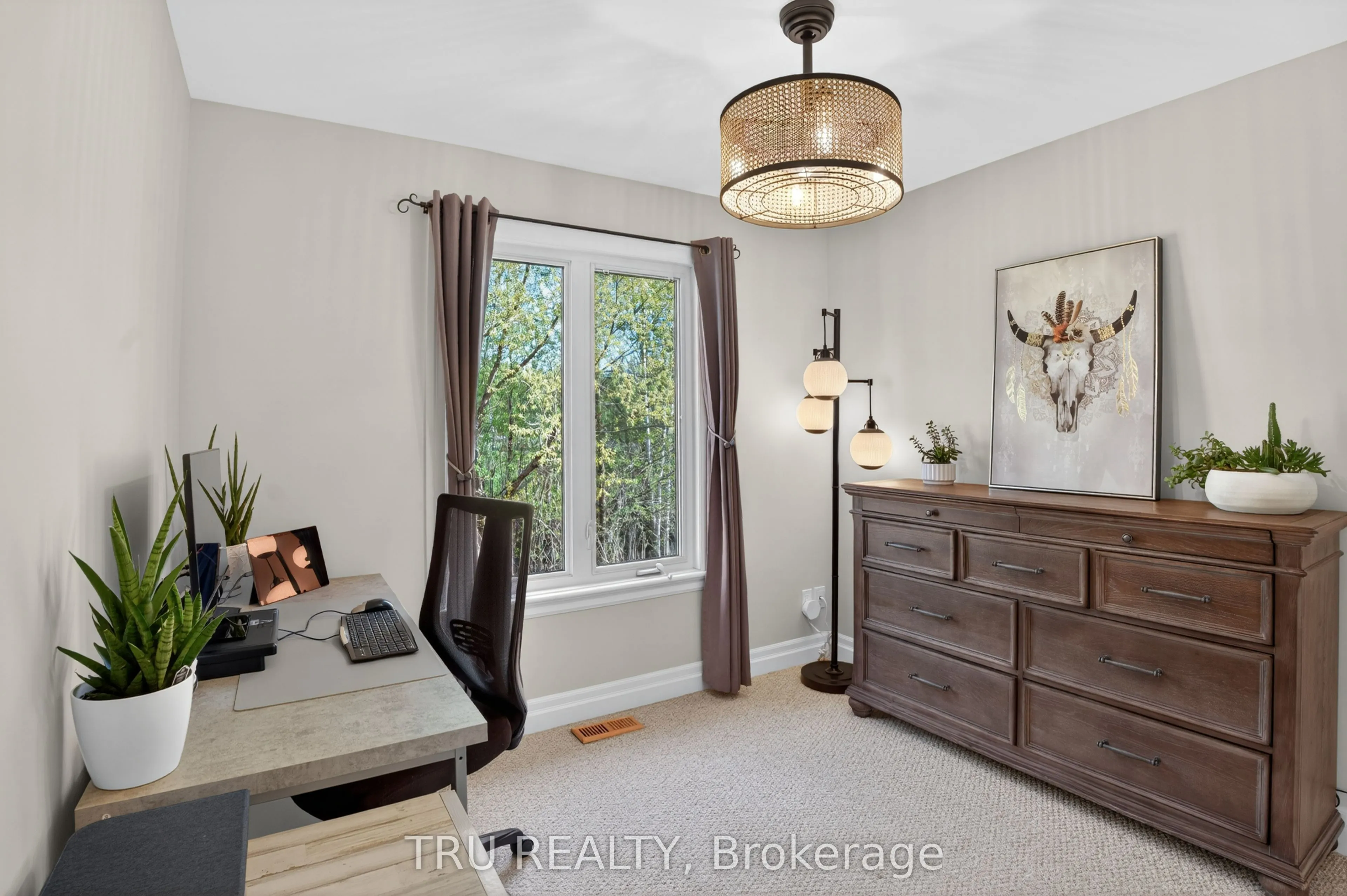 52 Kimberly Avenue