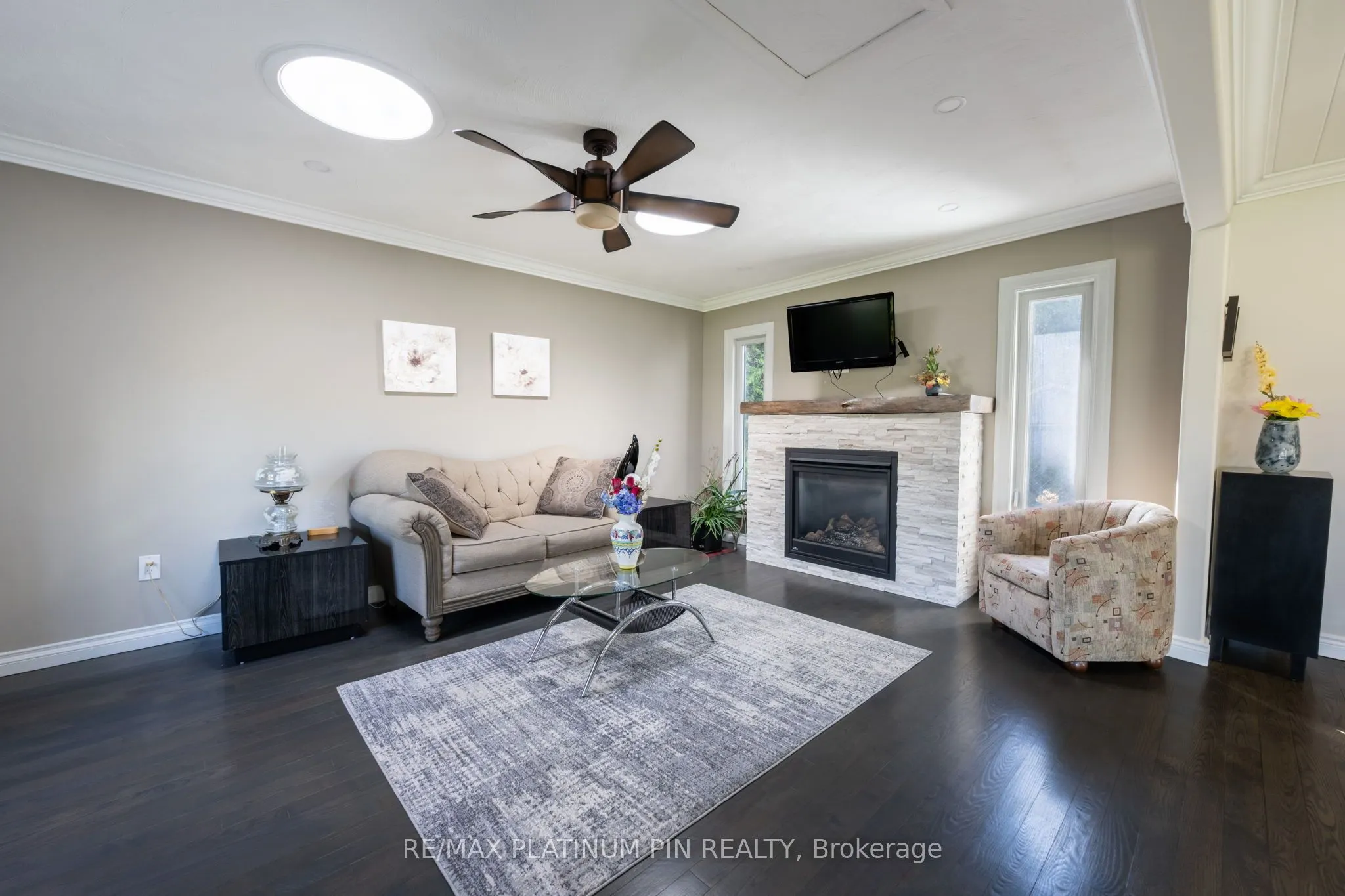 21 Longfield Drive