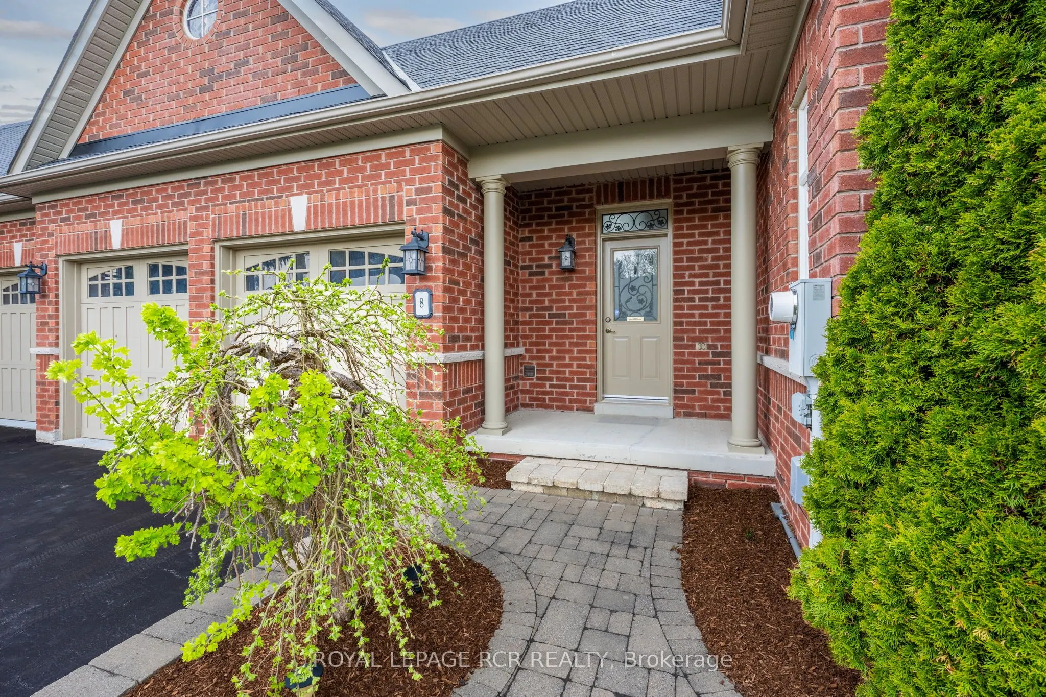 8 Masters Creek Boulevard
