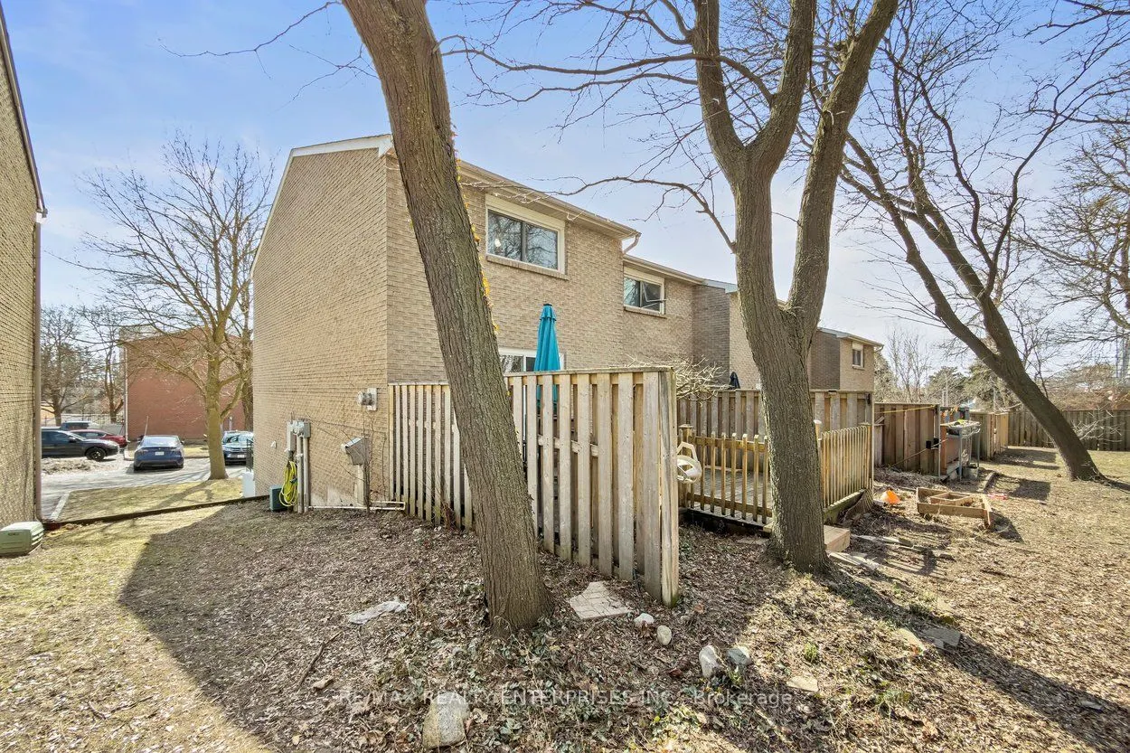 121 Morgan Avenue #7