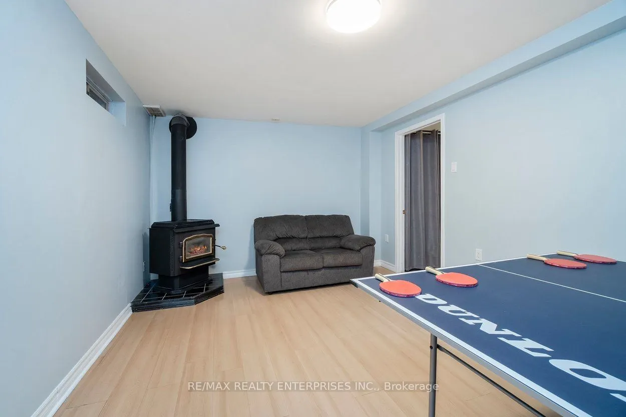 121 Morgan Avenue #7