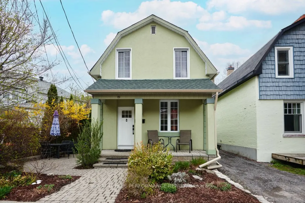 19 Windsor Avenue