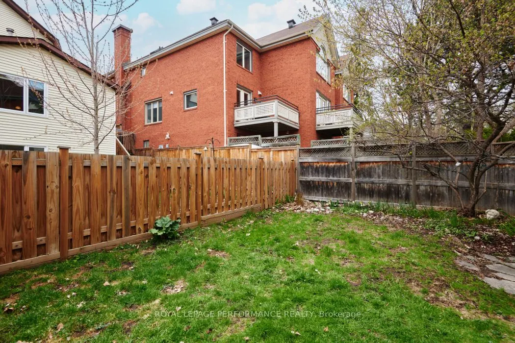19 Windsor Avenue