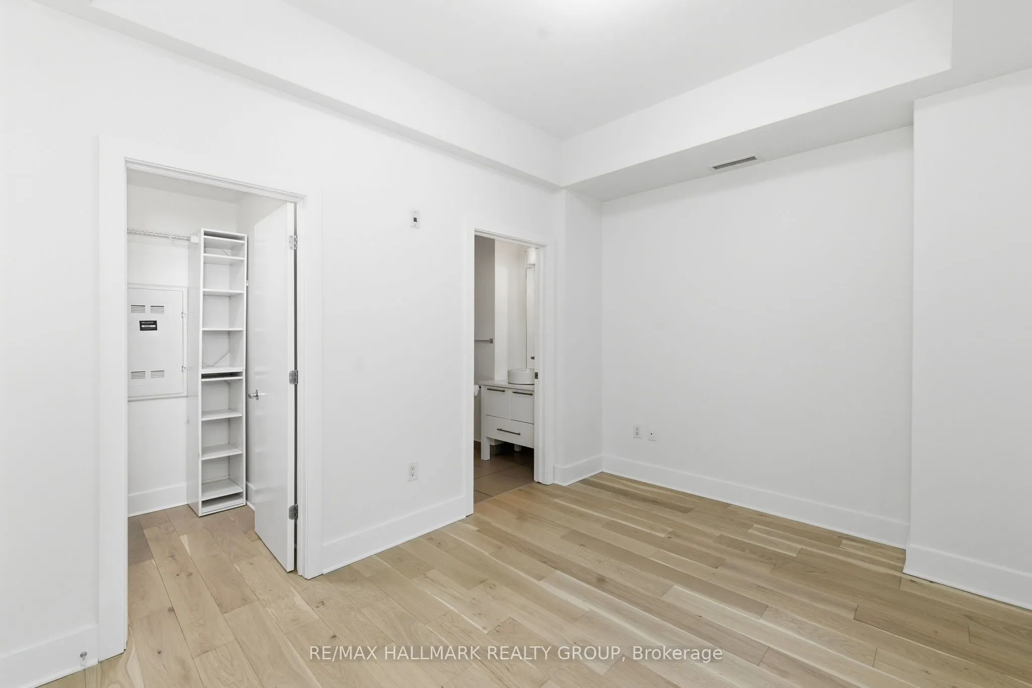 101 Richmond Road #611