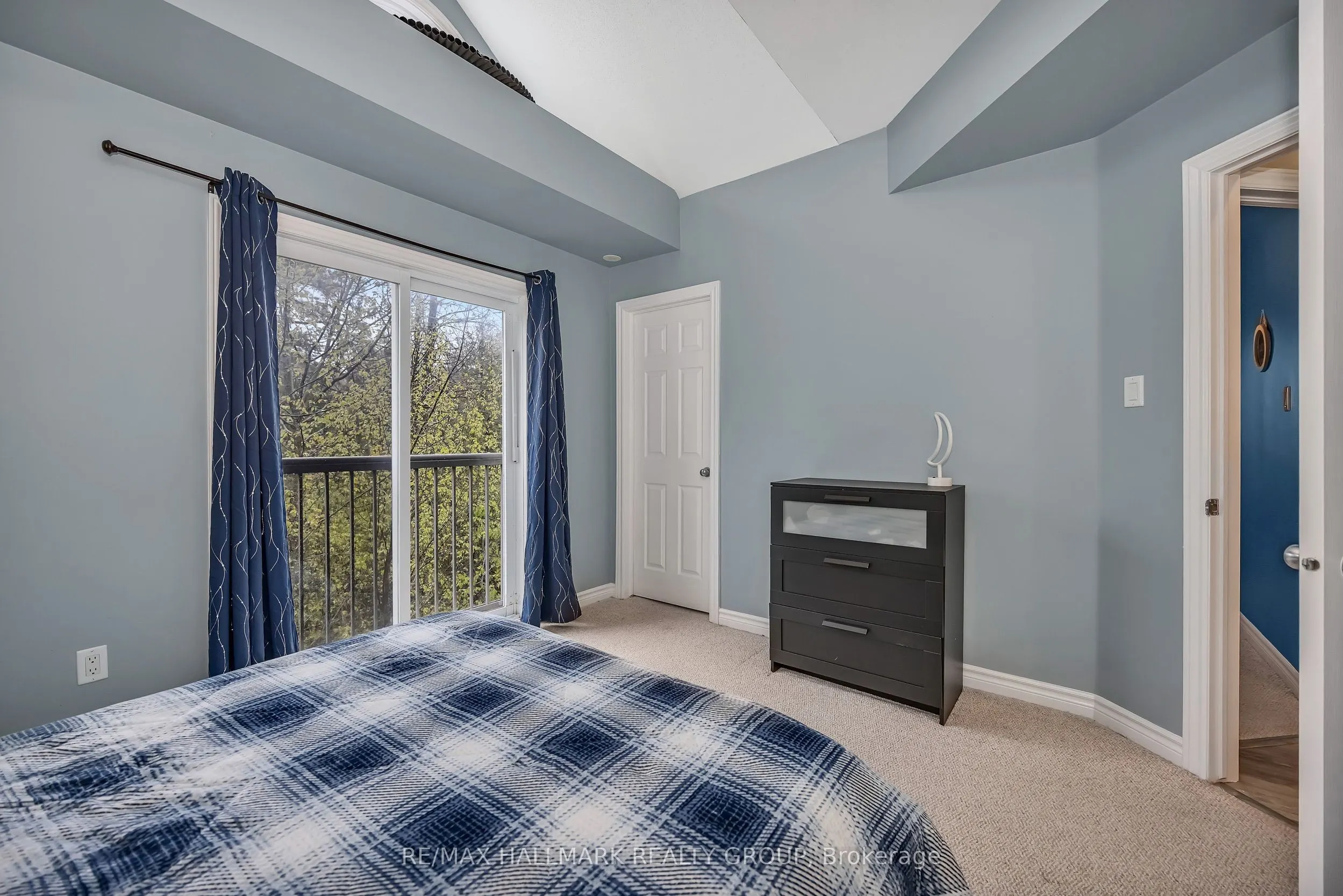 1109 Stittsville Main Street #L