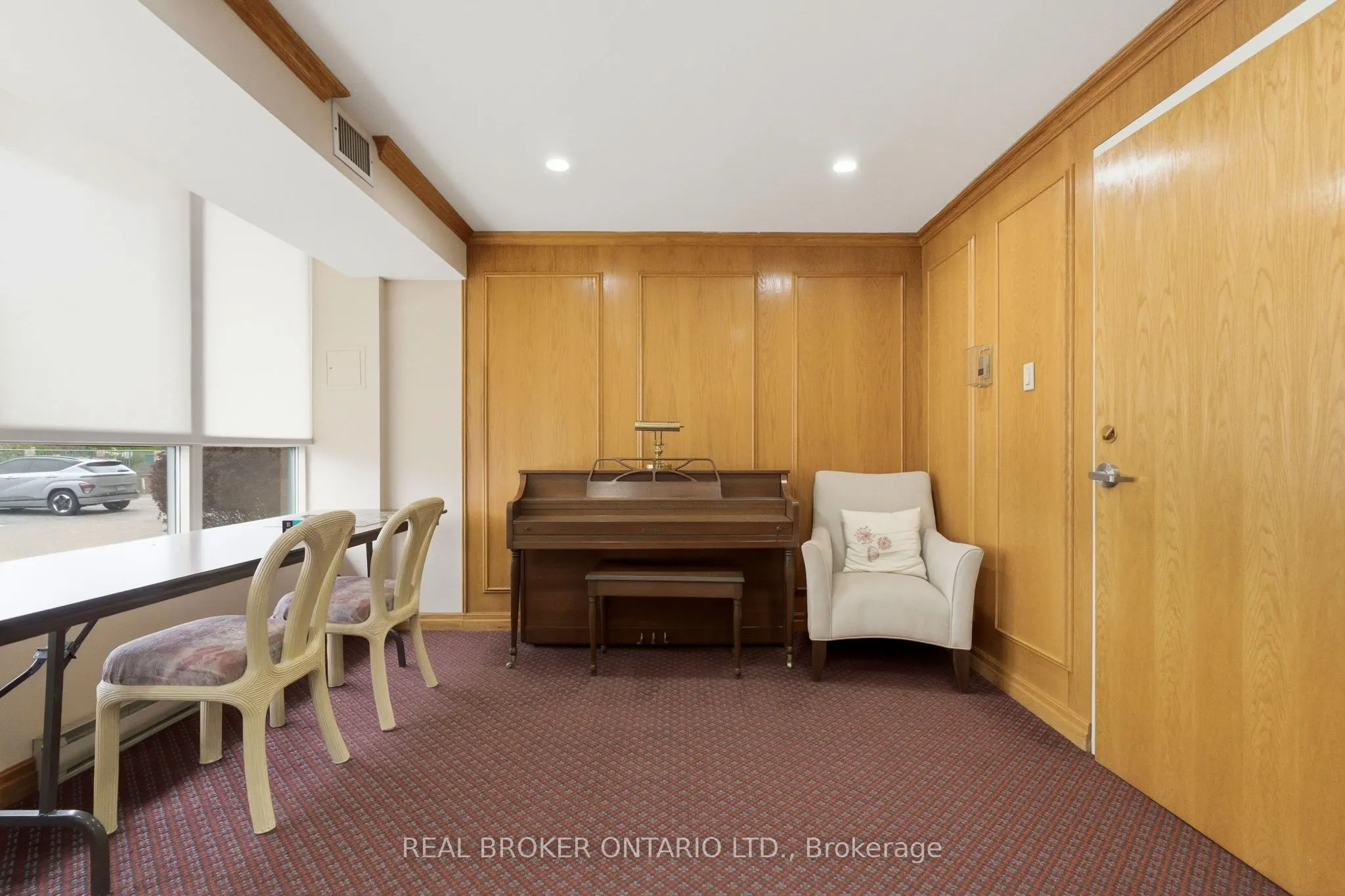 30 Blue Springs Drive #215