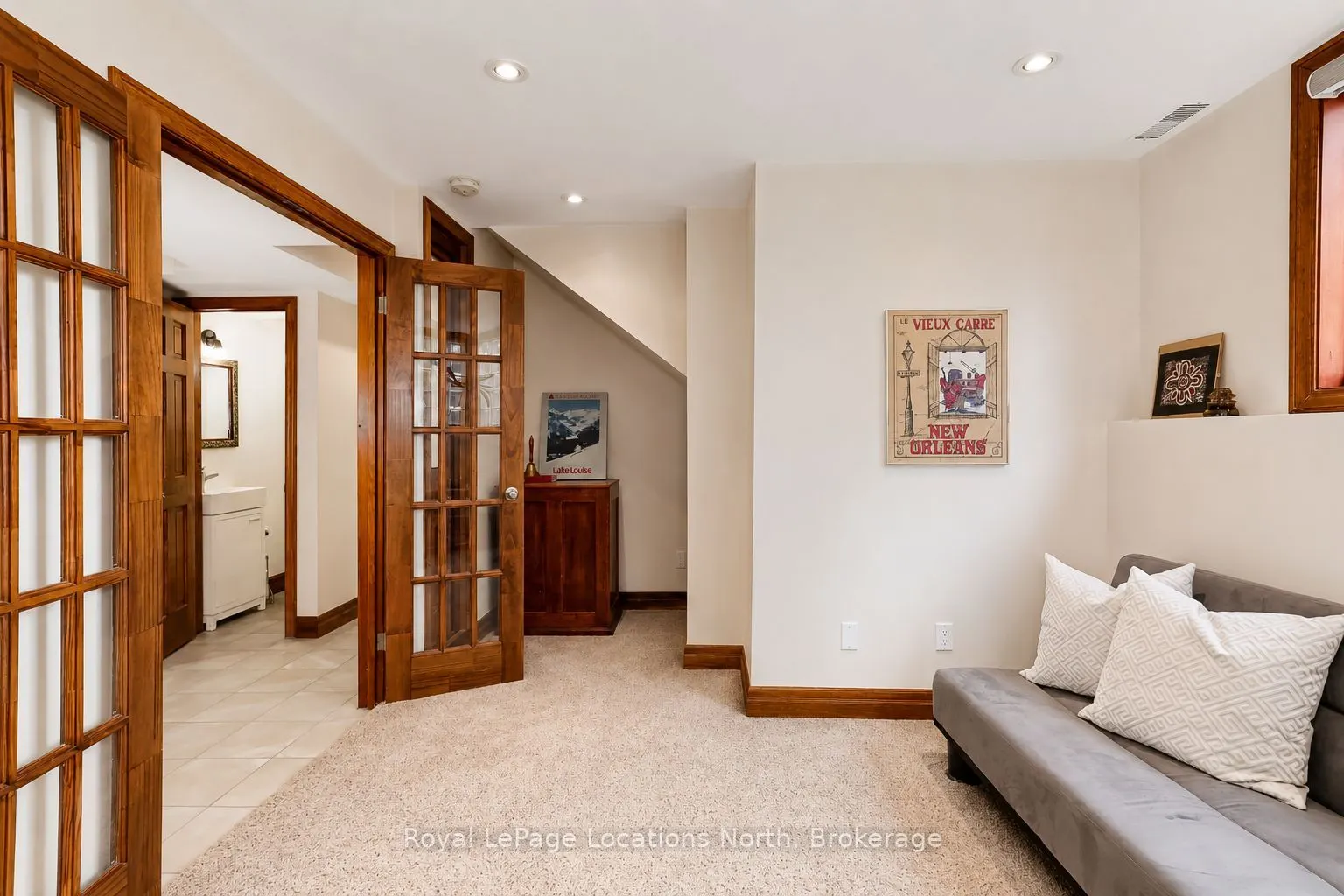 224 Blueski George Crescent #16