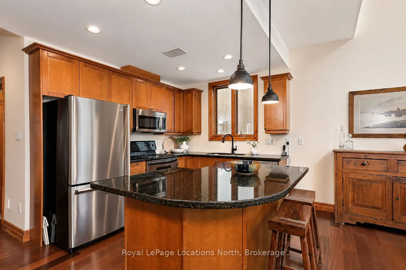 224 Blueski George Crescent #16