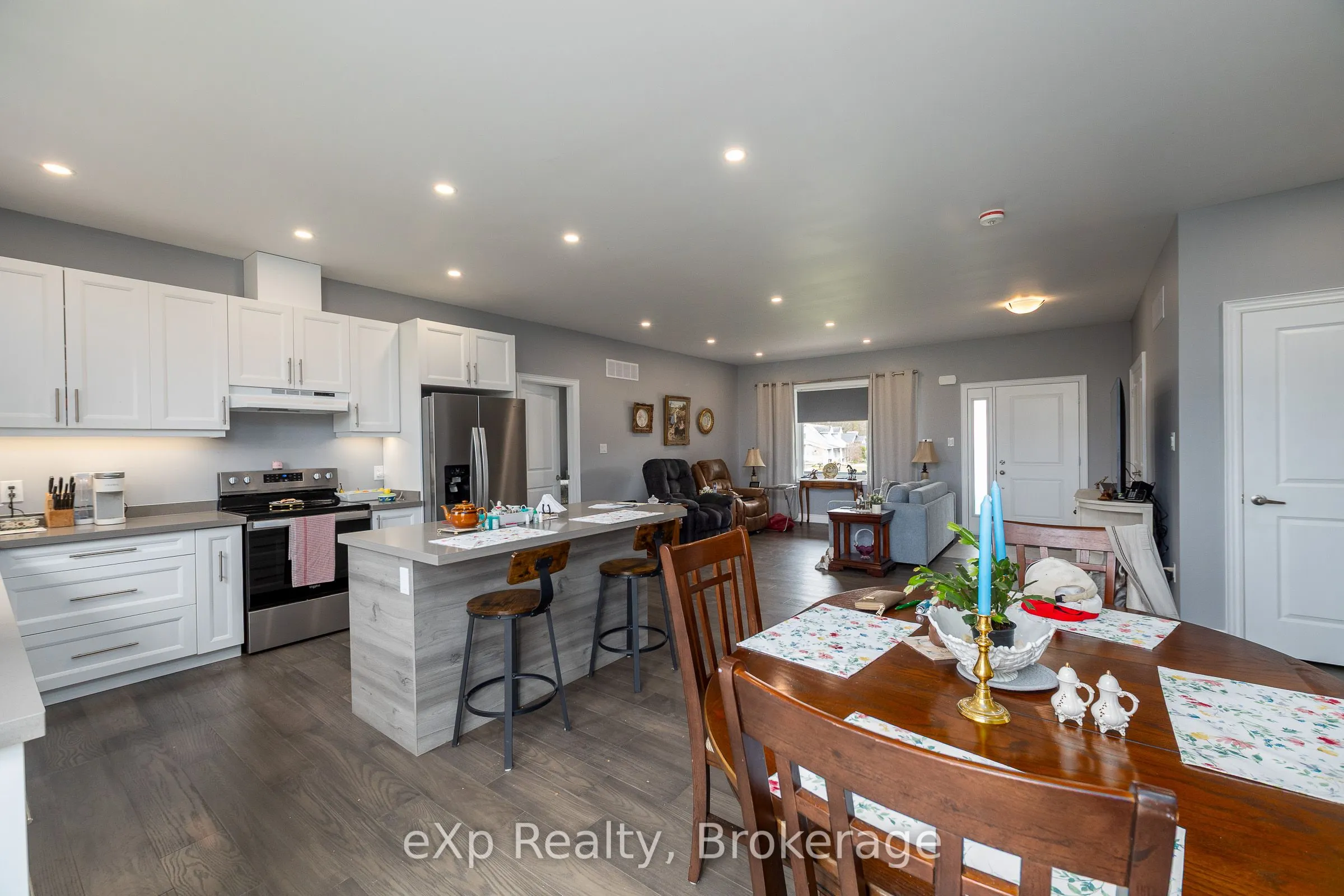 43 Country Crescent