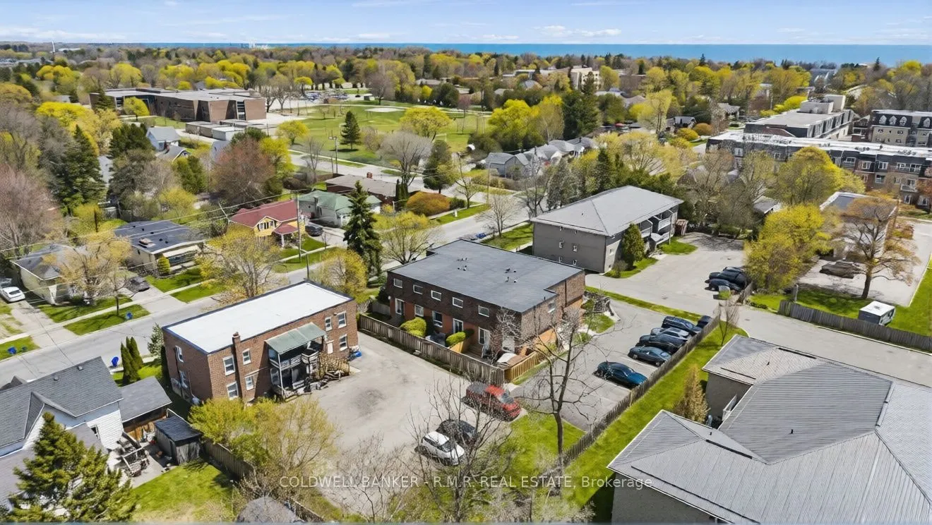 373 D'arcy Street #5