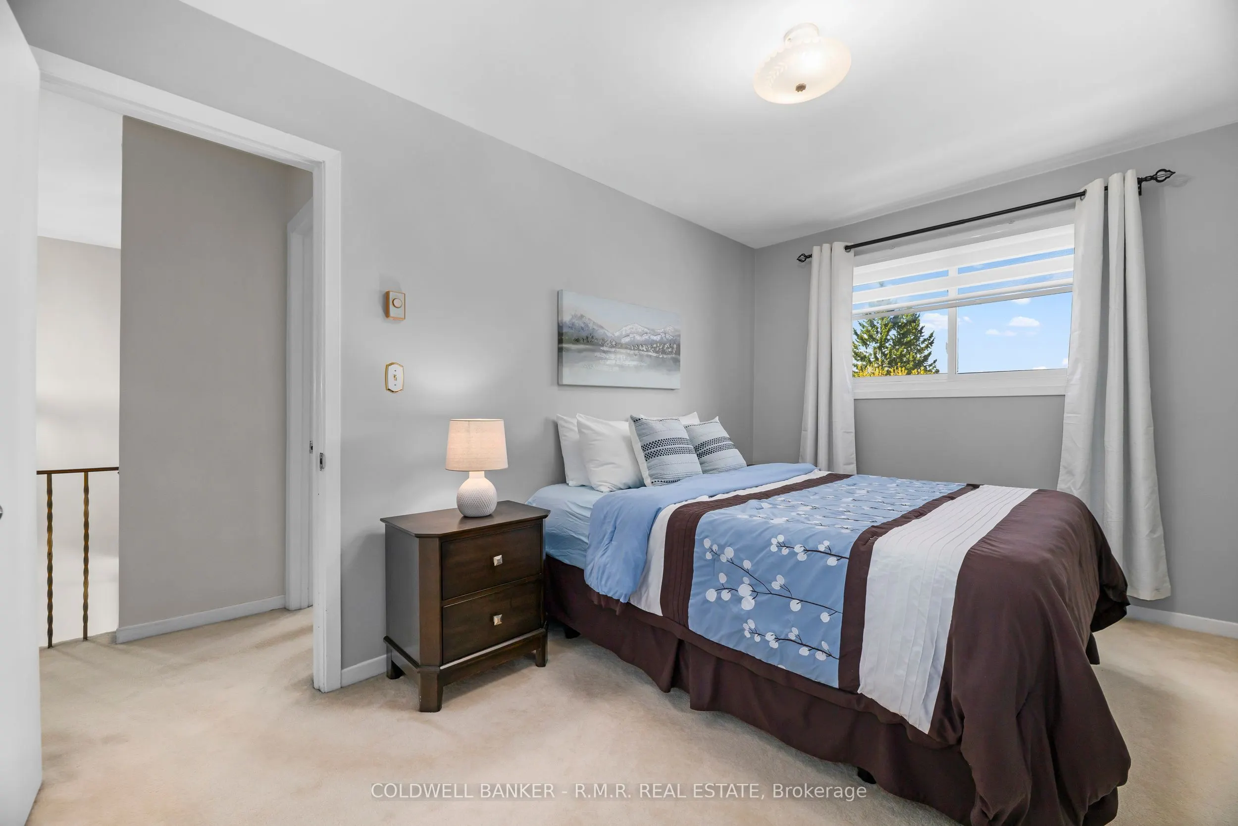 373 D'arcy Street #5