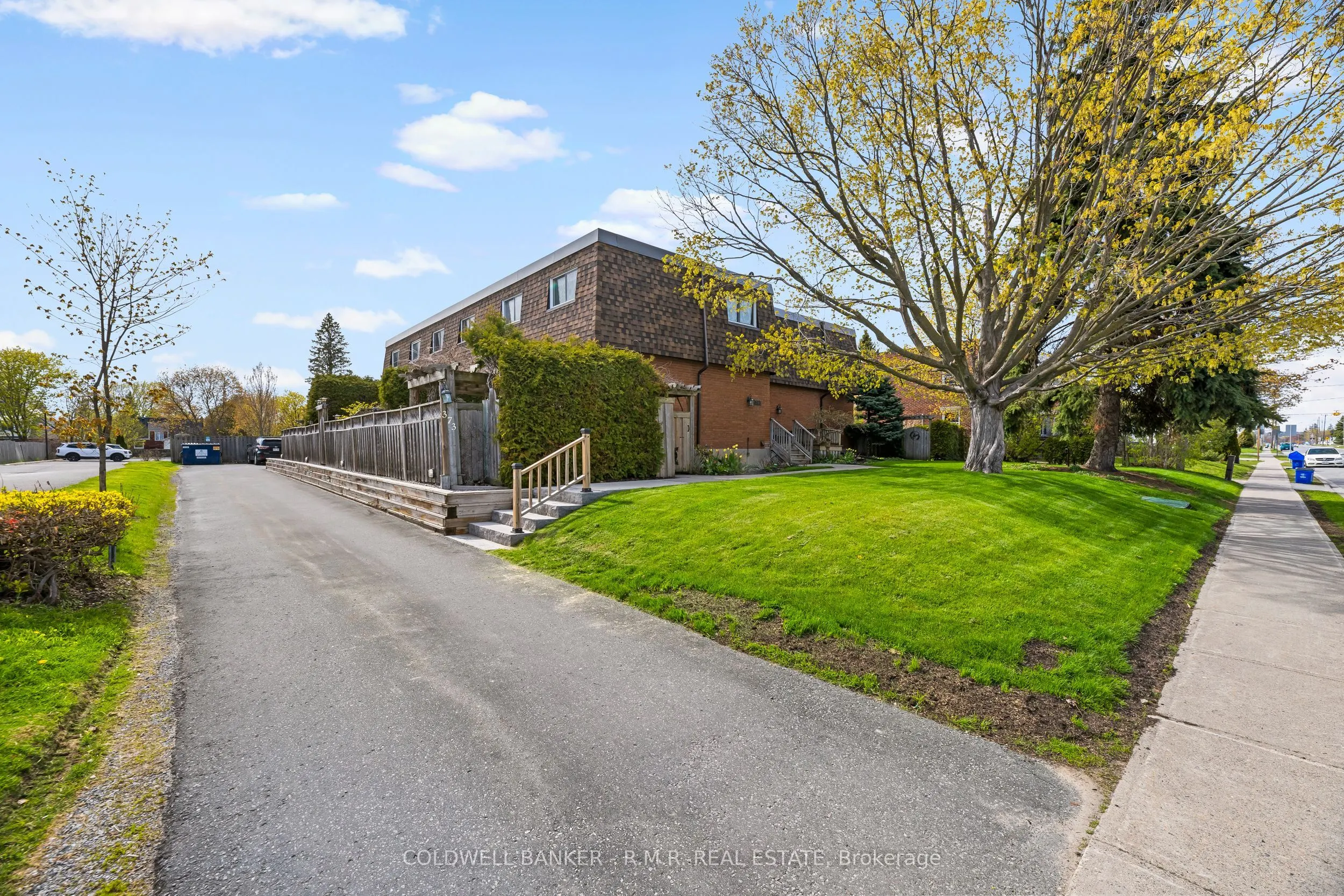 373 D'arcy Street #5