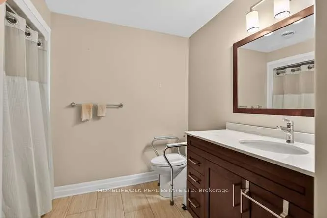 1109 Millwood Avenue #104