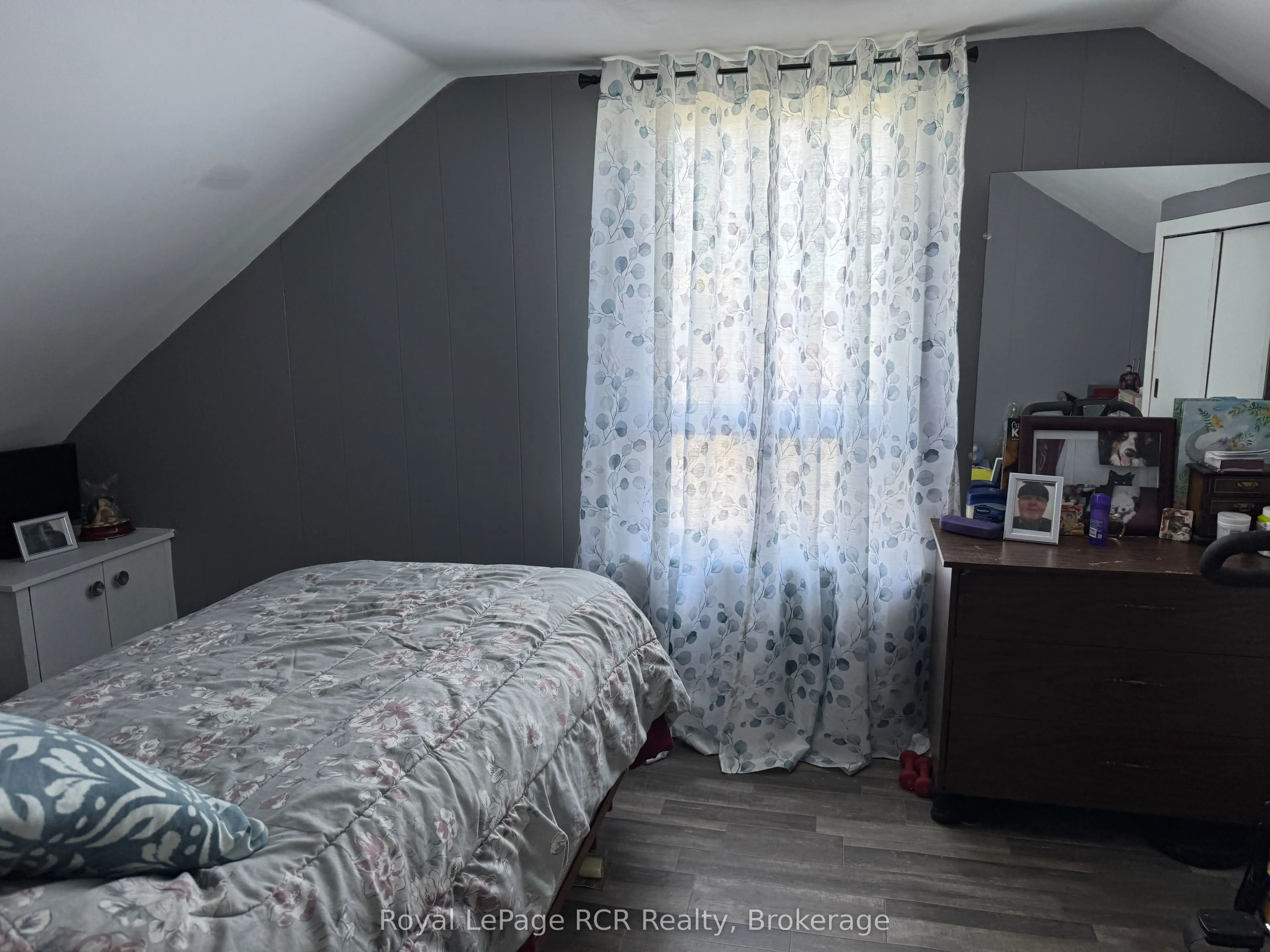 381 14th Street W