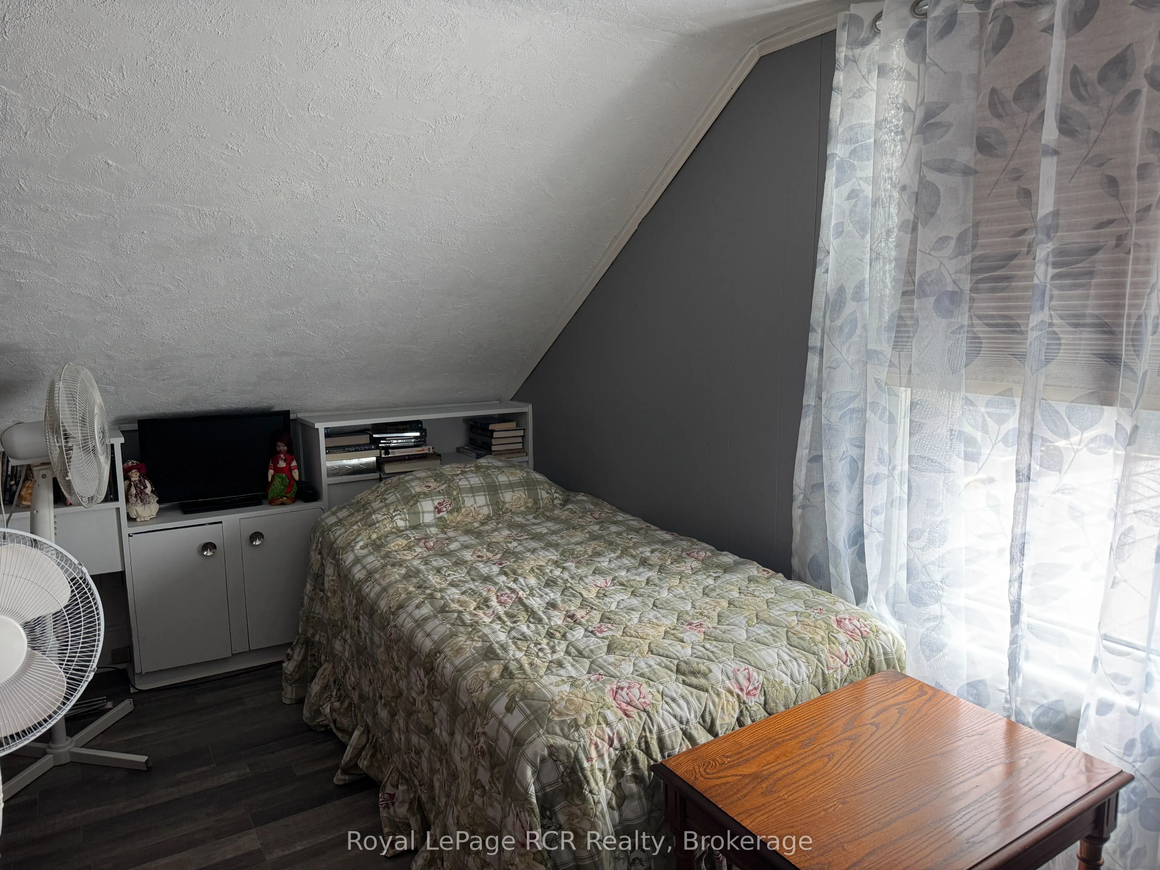 381 14th Street W