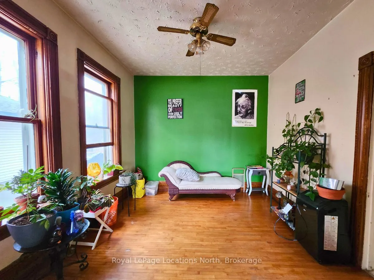 1140 2nd Avenue W