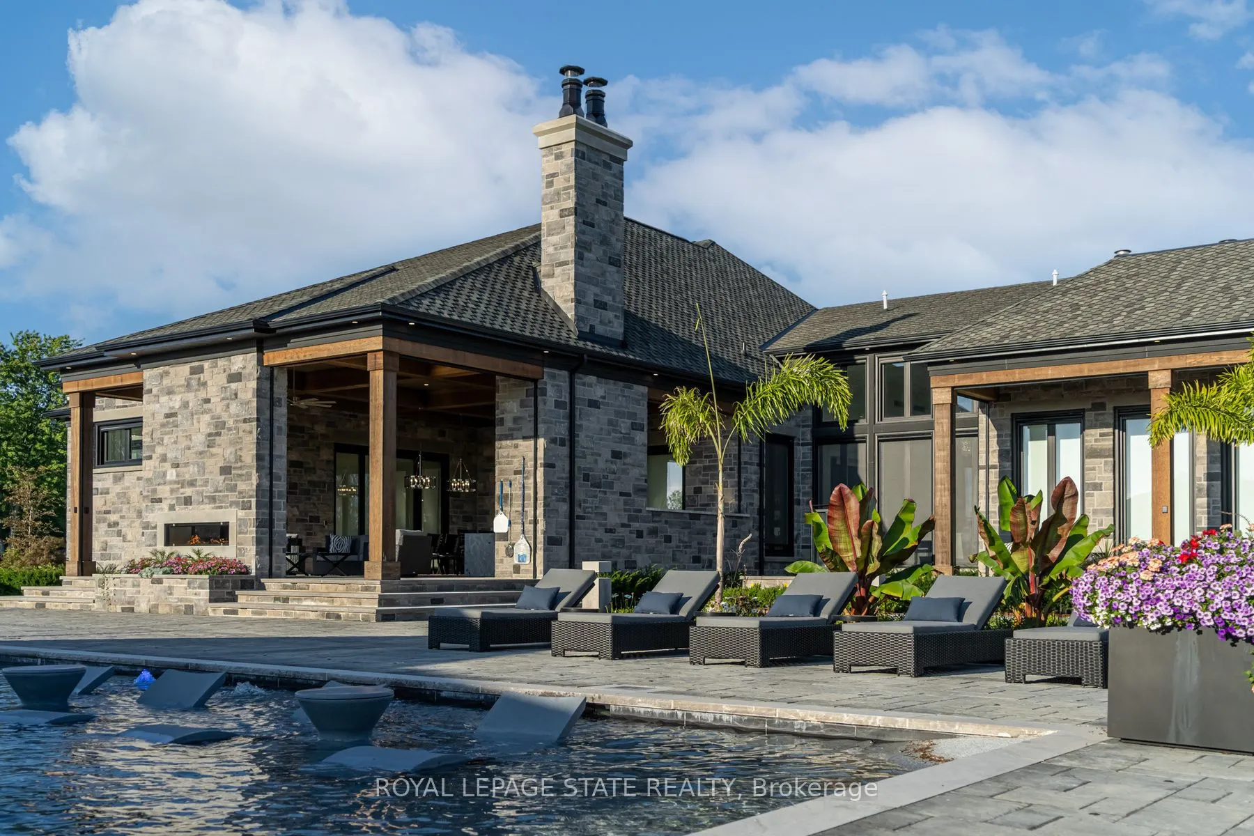 1272 Fiddlers Green Road