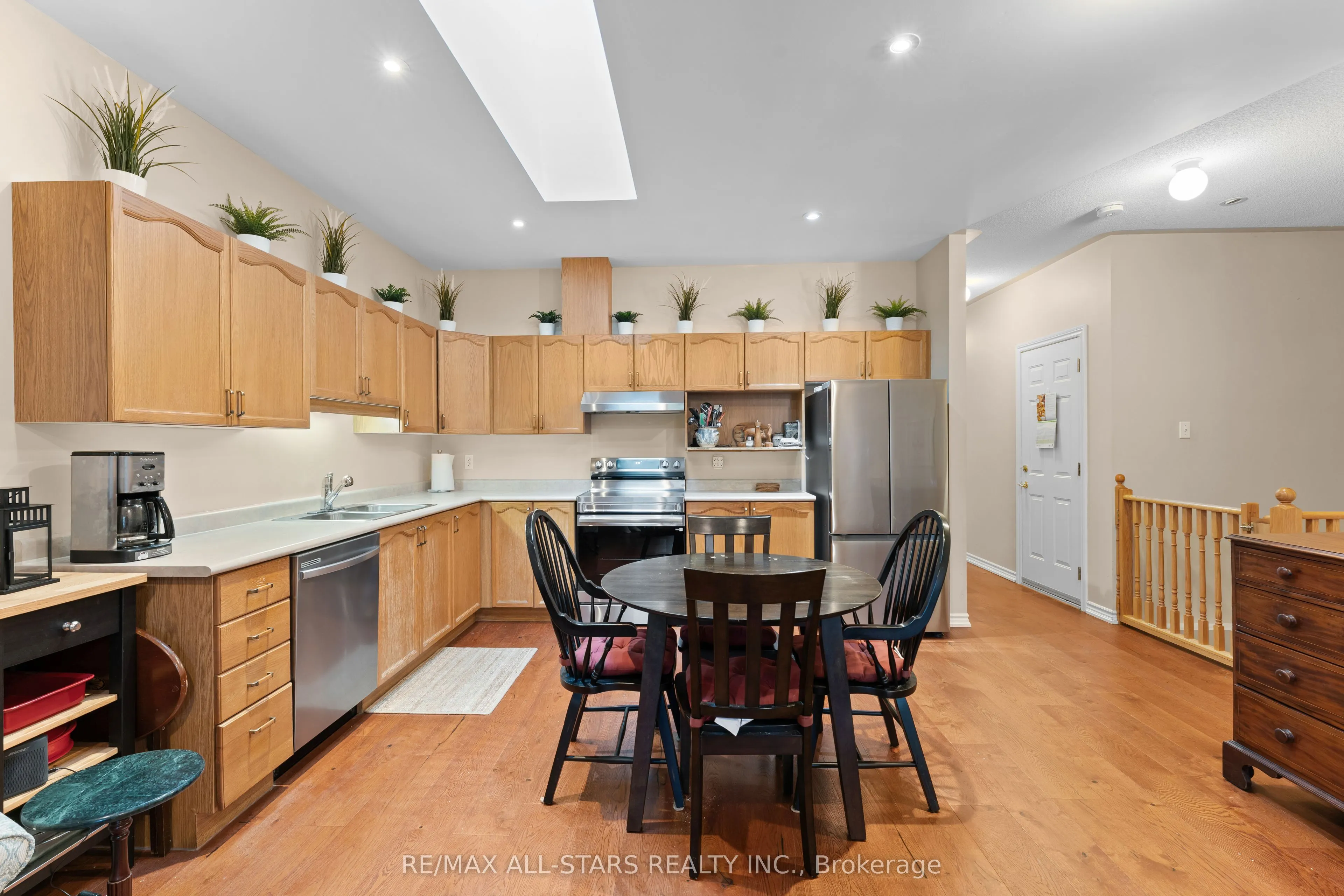 111 colborne Street #11