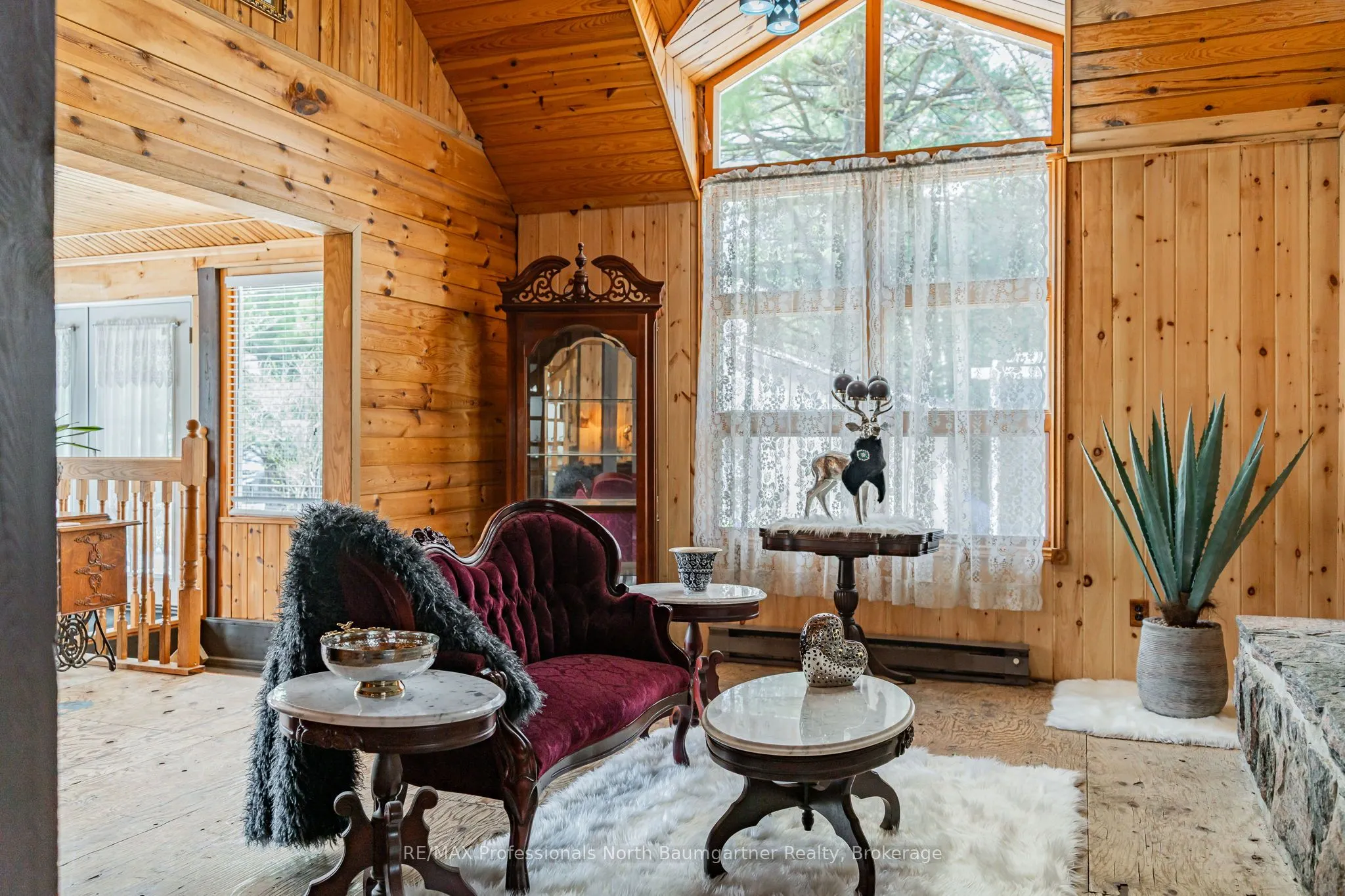 1065 Cloverleaf Road