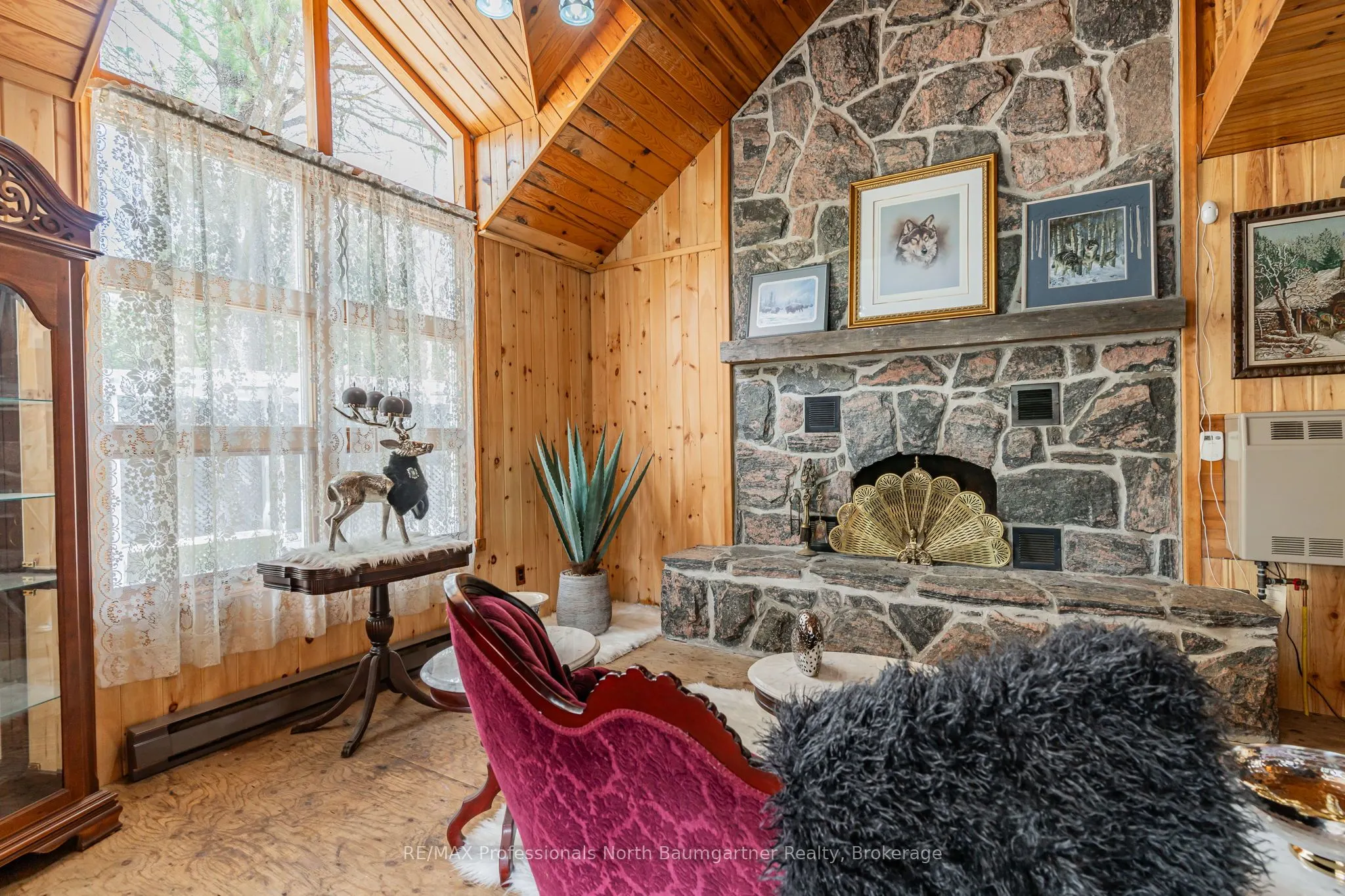 1065 Cloverleaf Road