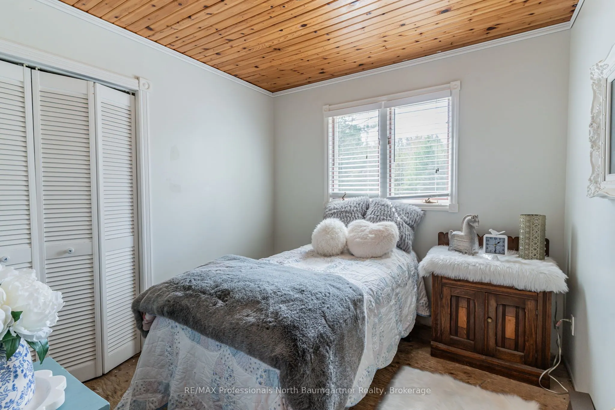 1065 Cloverleaf Road