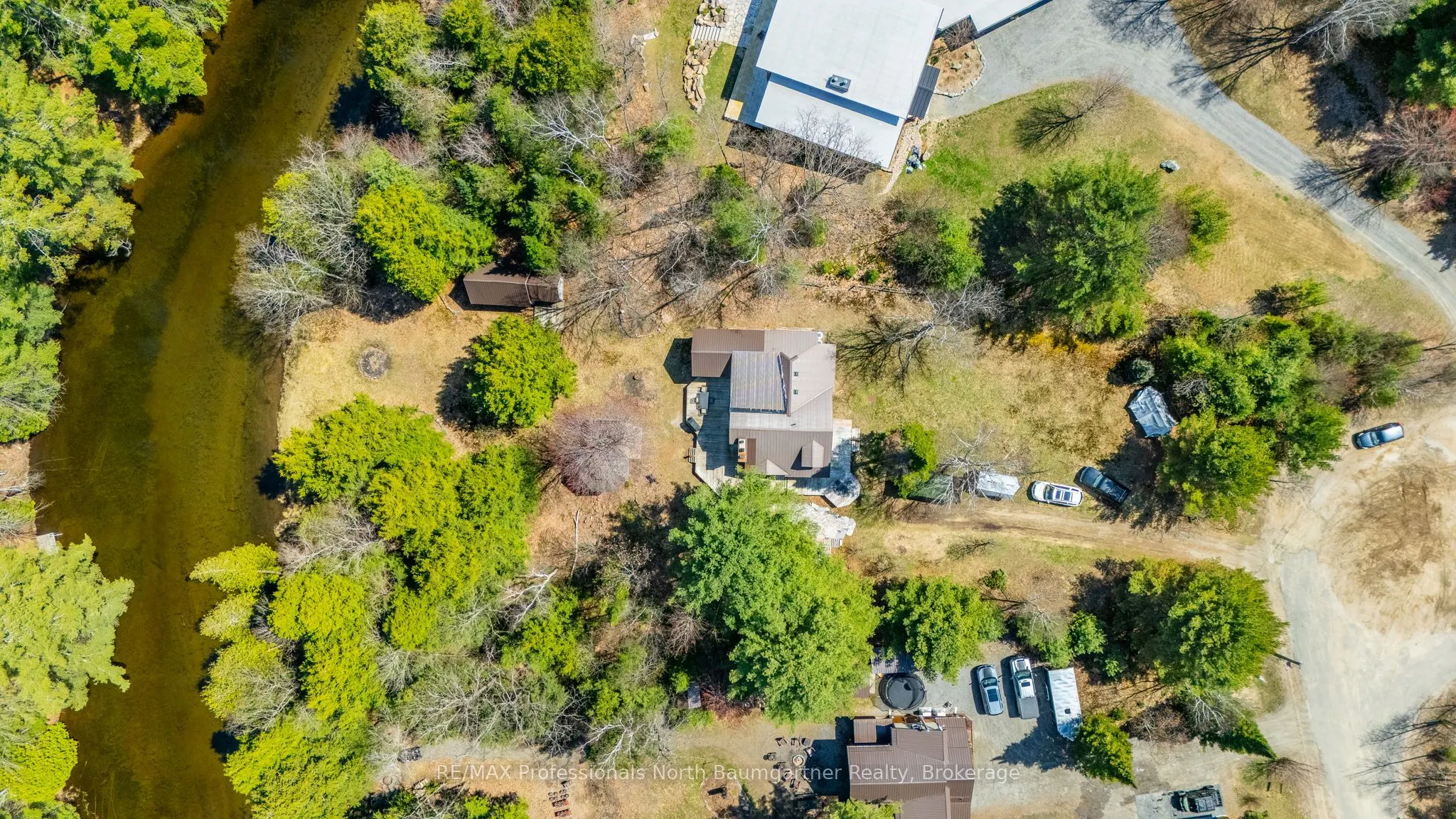 1065 Cloverleaf Road