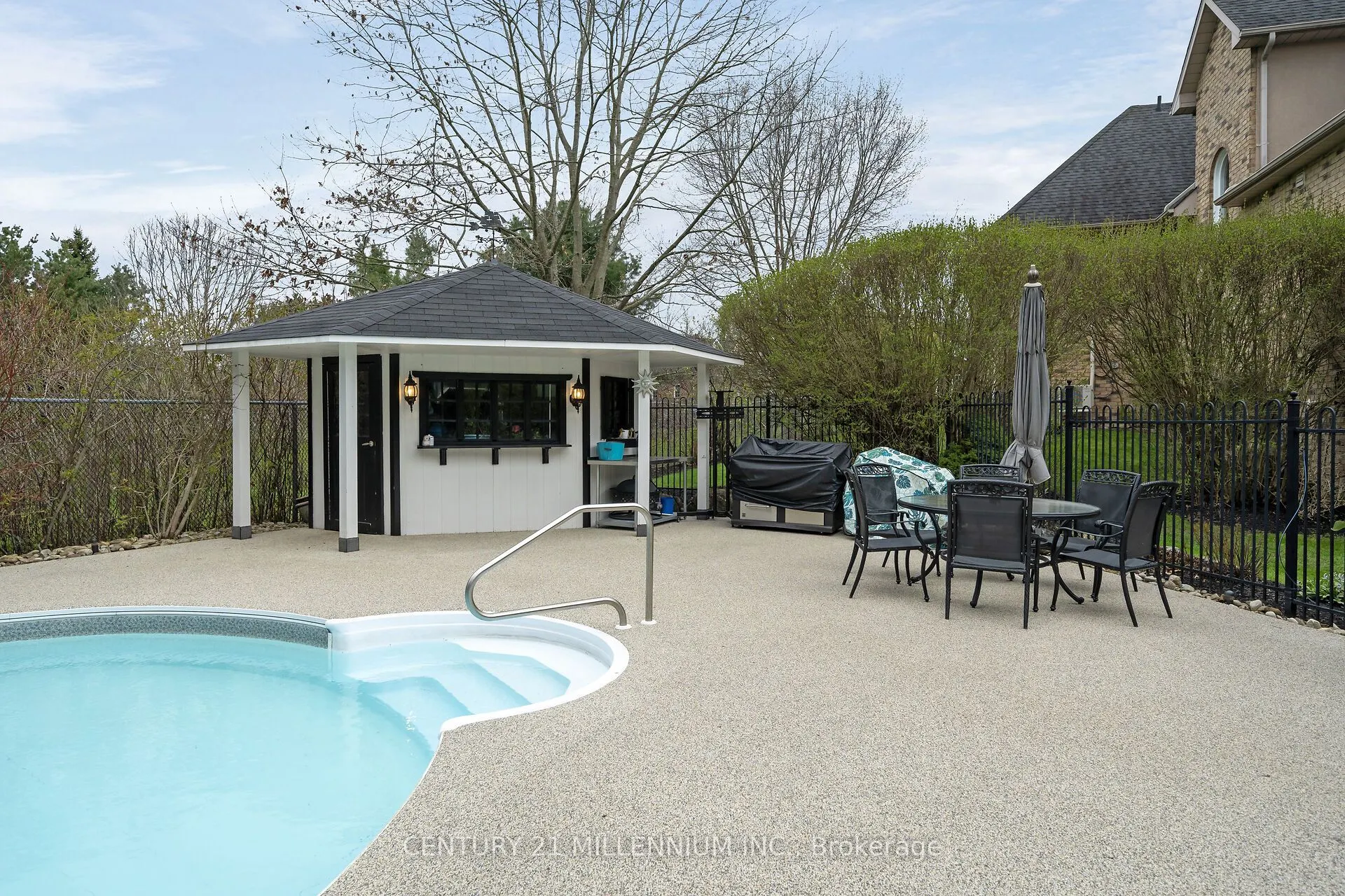 49 Waterford Drive