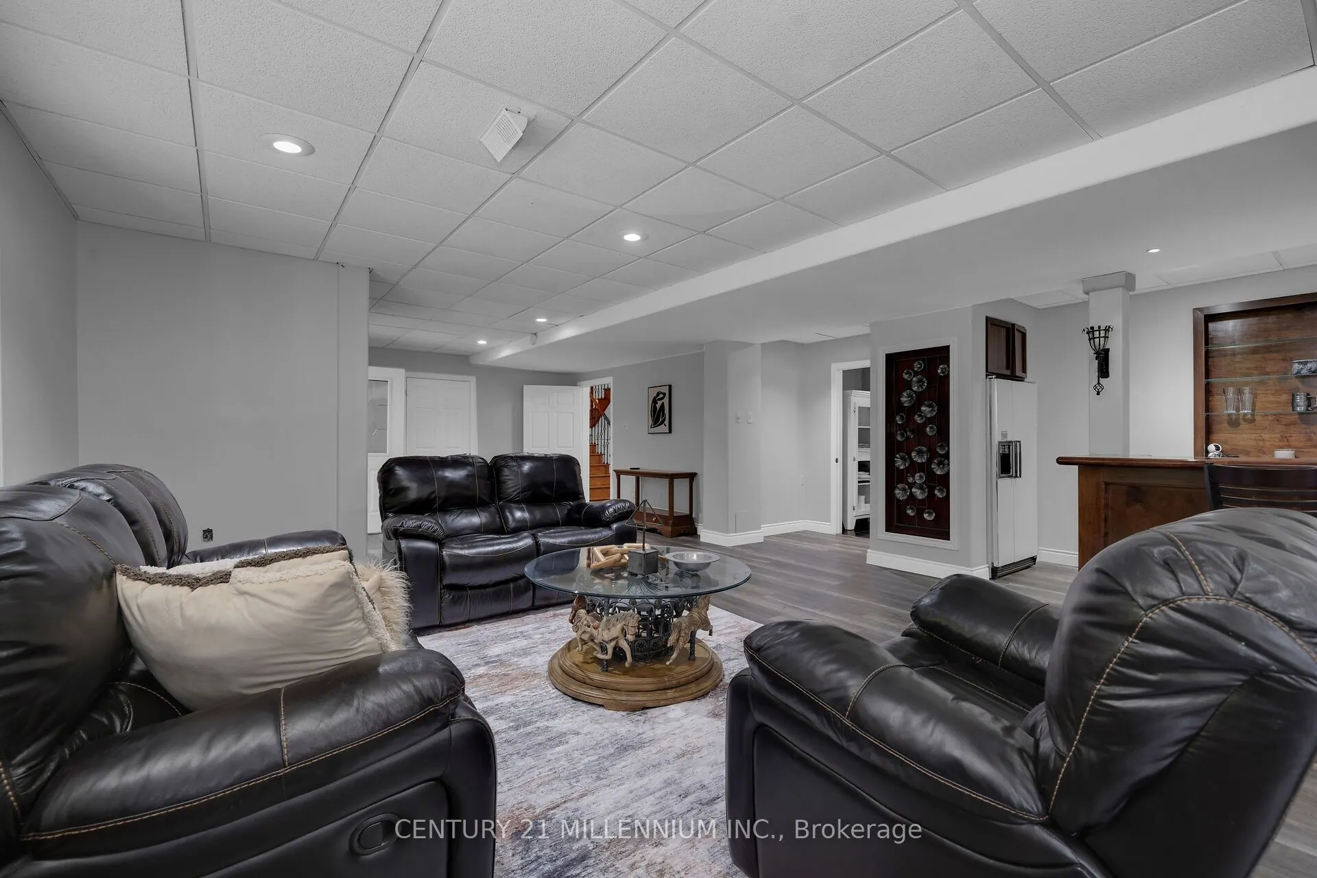 49 Waterford Drive