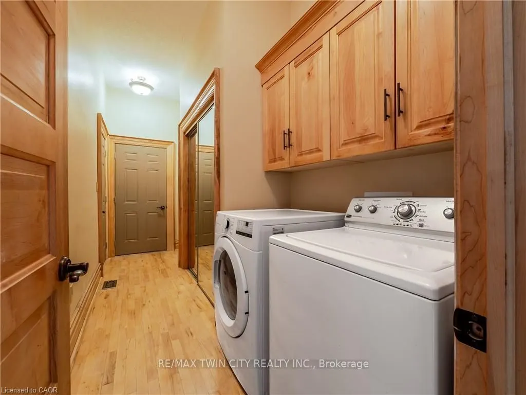 504617 Grey Road 1