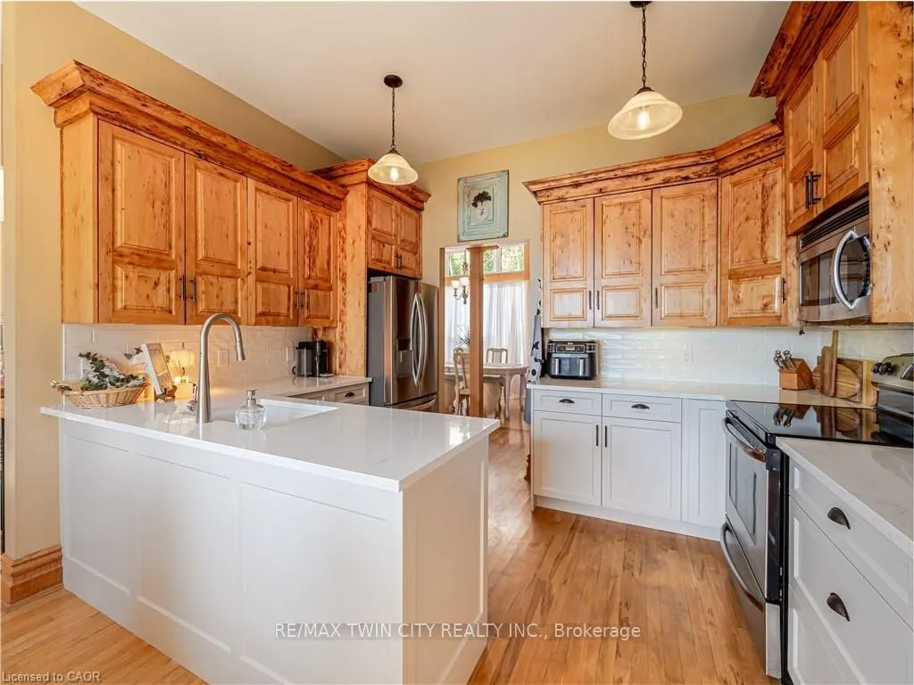 504617 Grey Road 1