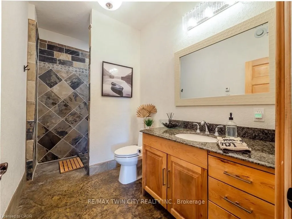 504617 Grey Road 1