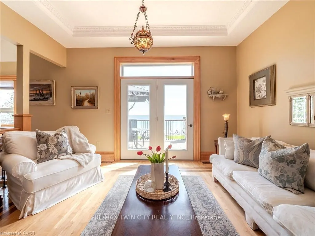 504617 Grey Road 1