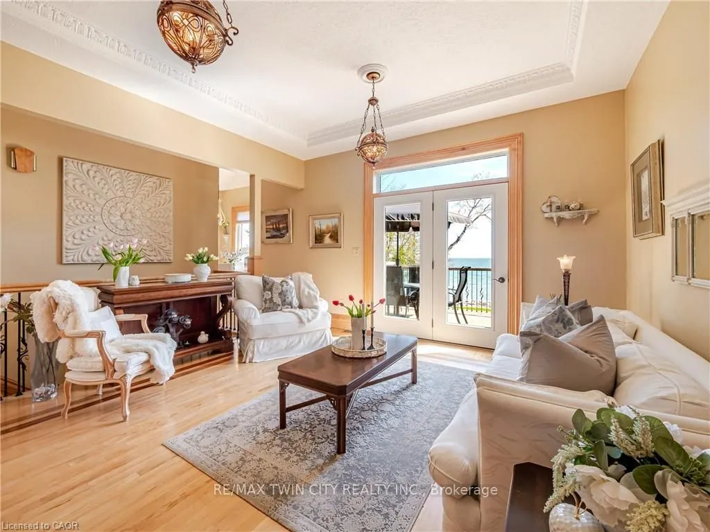 504617 Grey Road 1