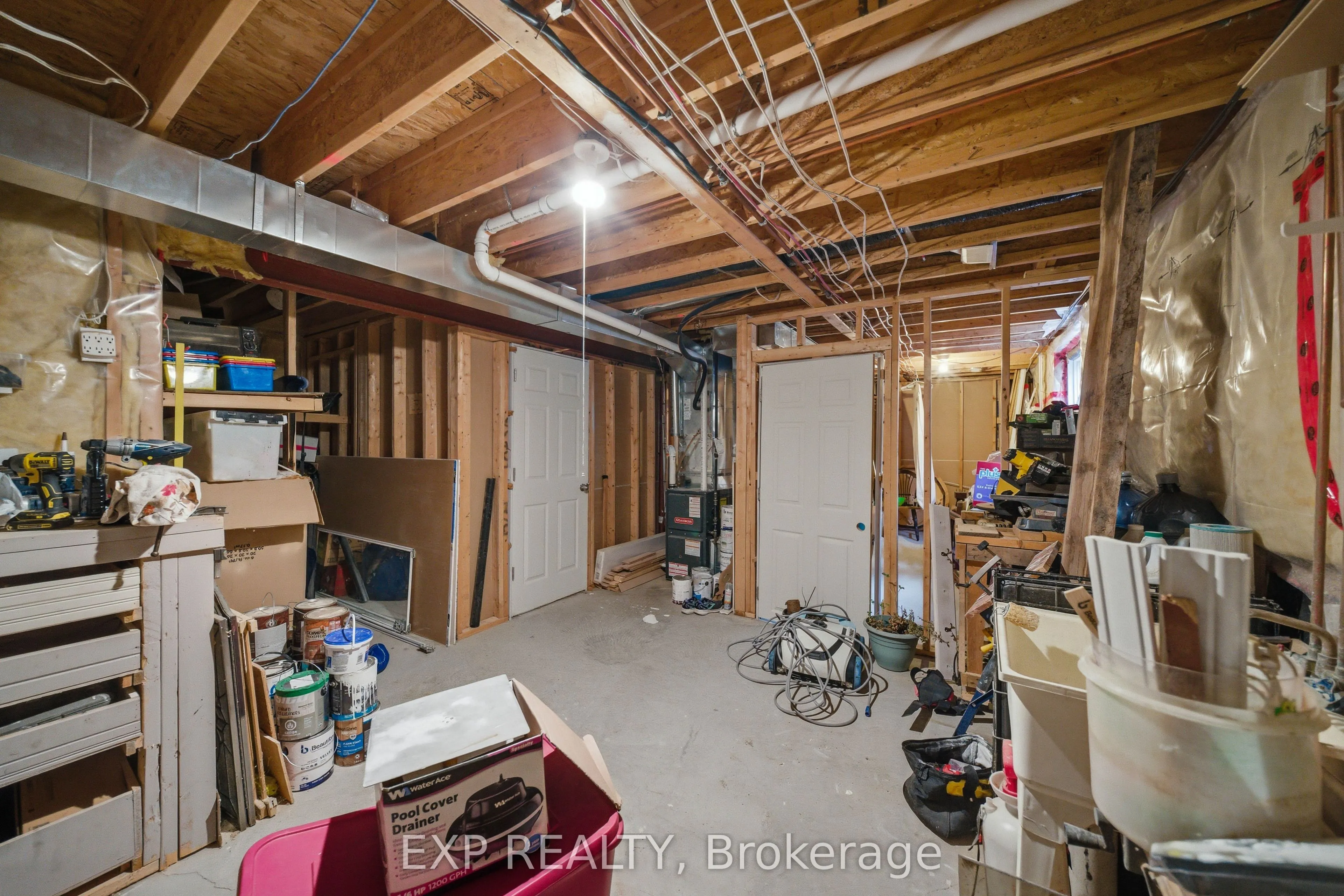 80 La Prairie Street