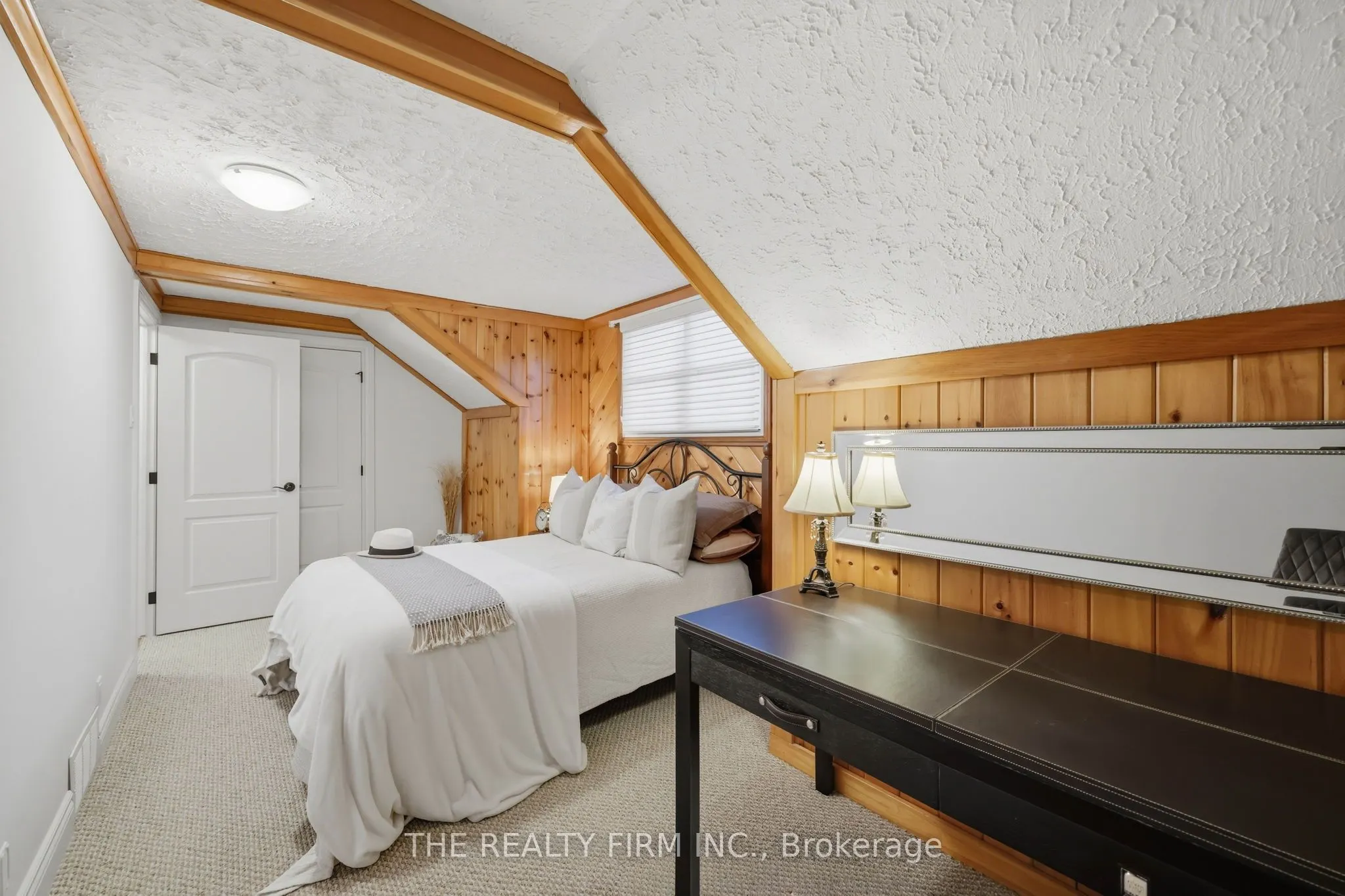 2294 Harris Road