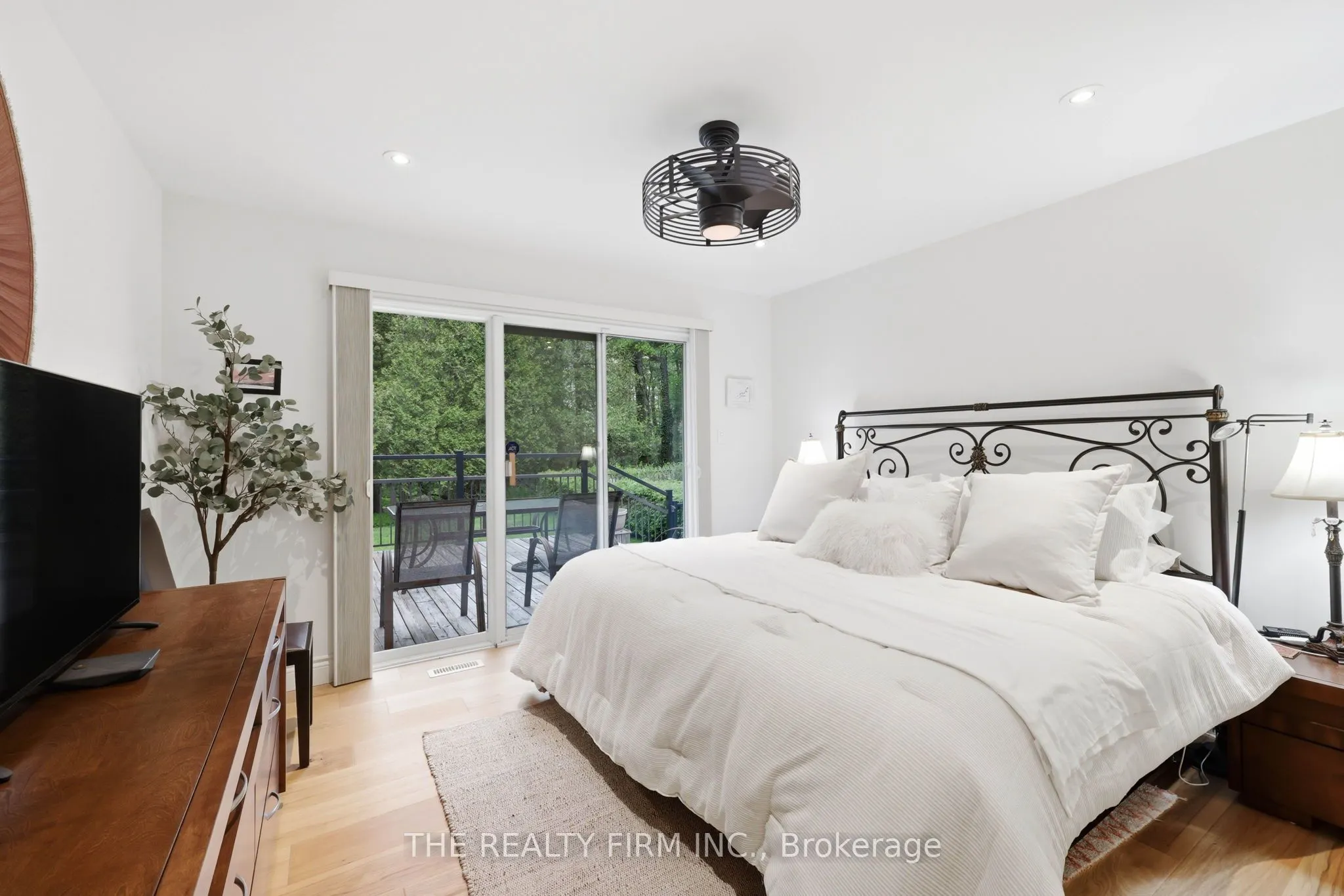 2294 Harris Road