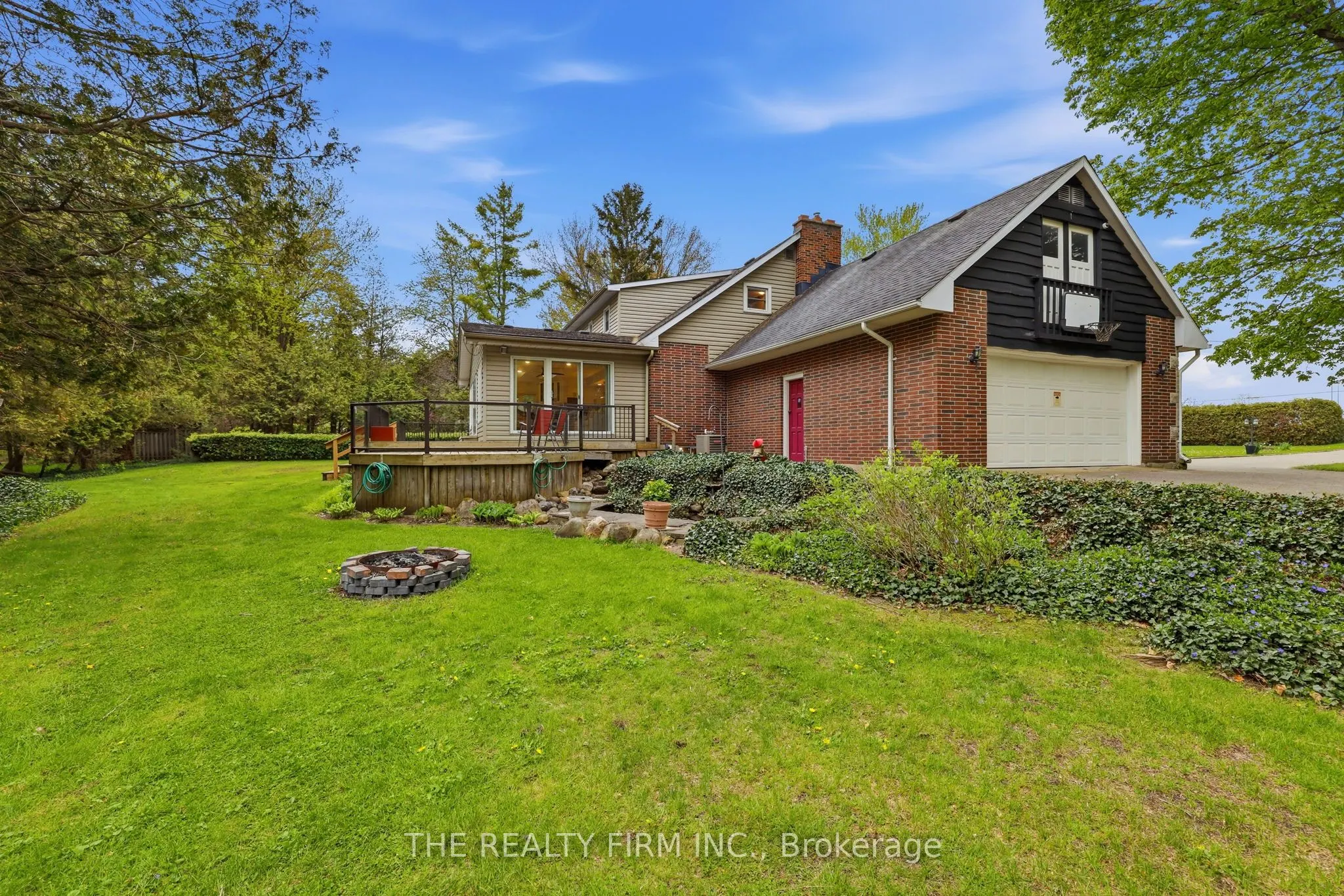 2294 Harris Road