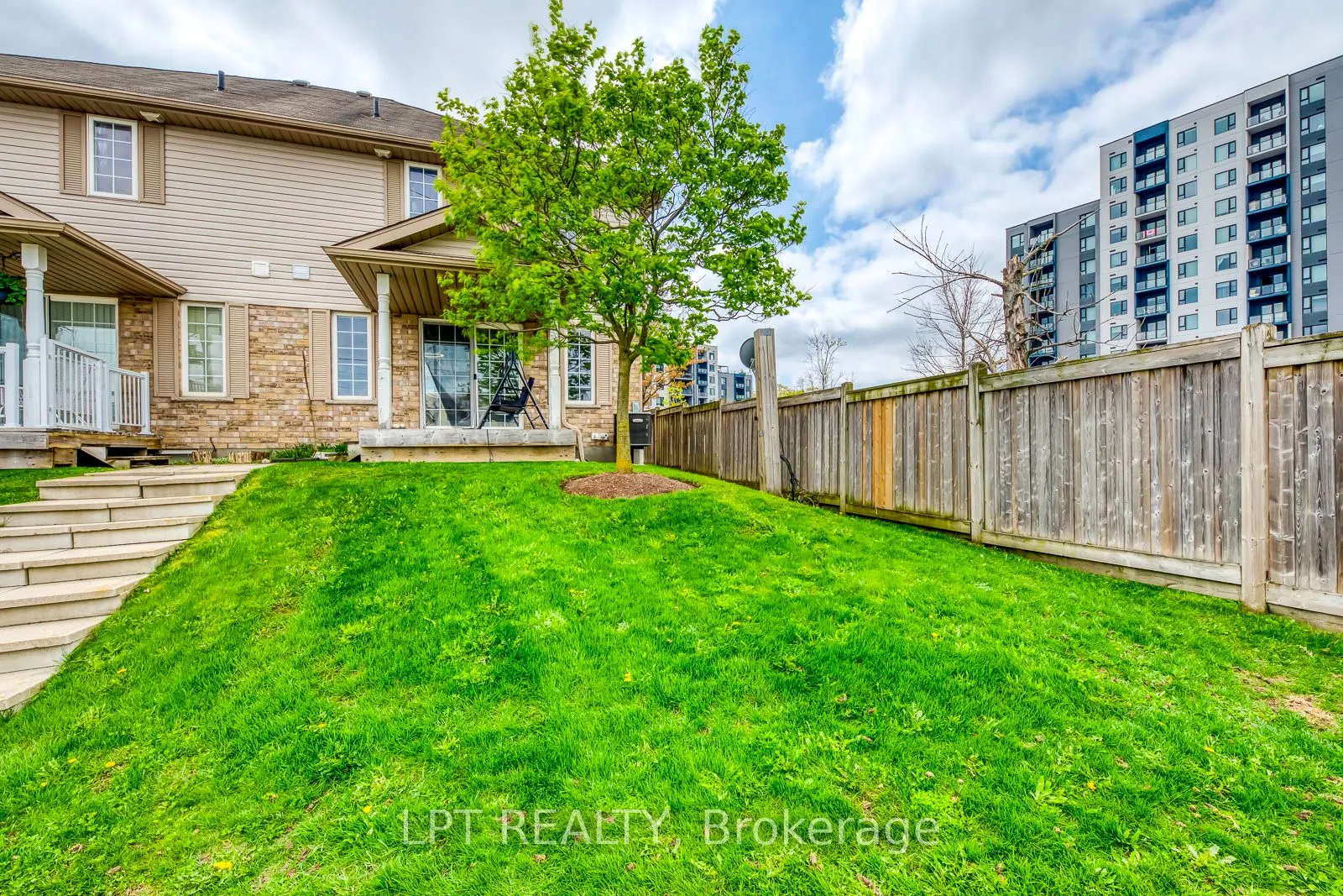 10 Fallowfield Drive #6
