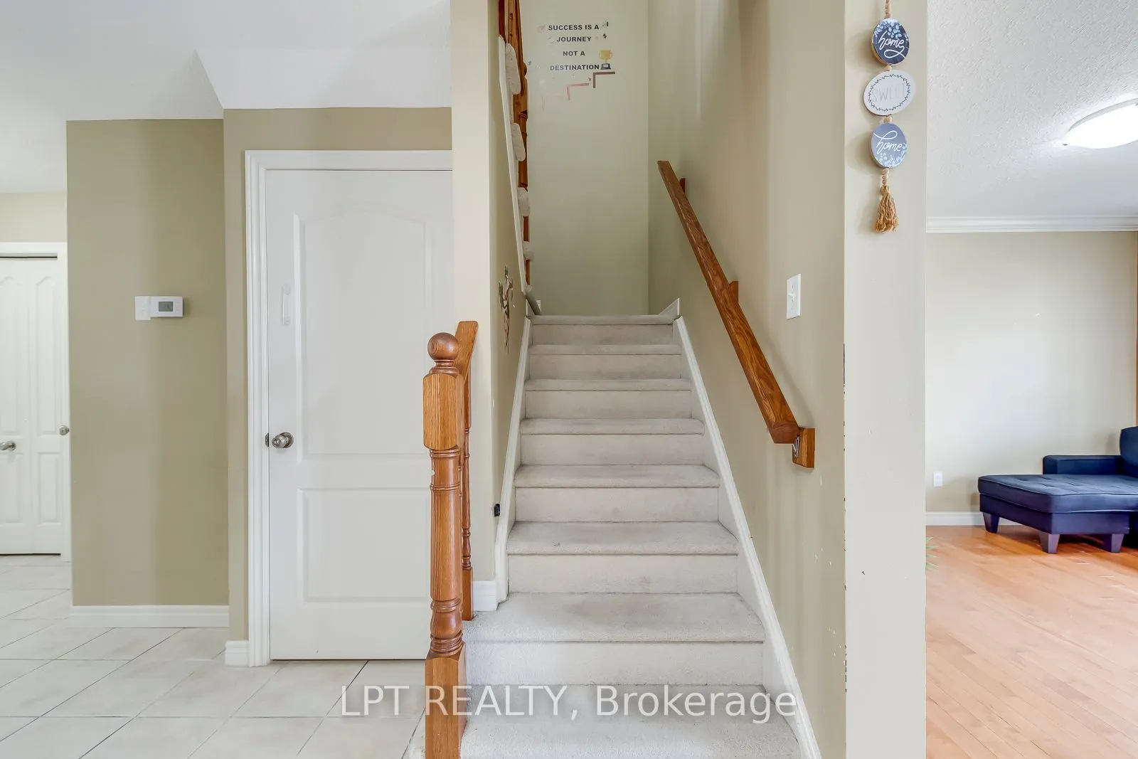 10 Fallowfield Drive #6