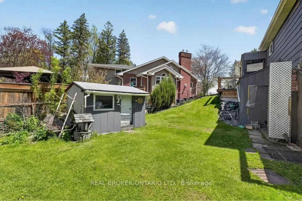 55 Sunrise Crescent