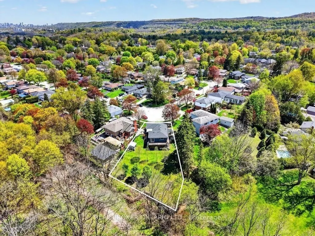55 Sunrise Crescent